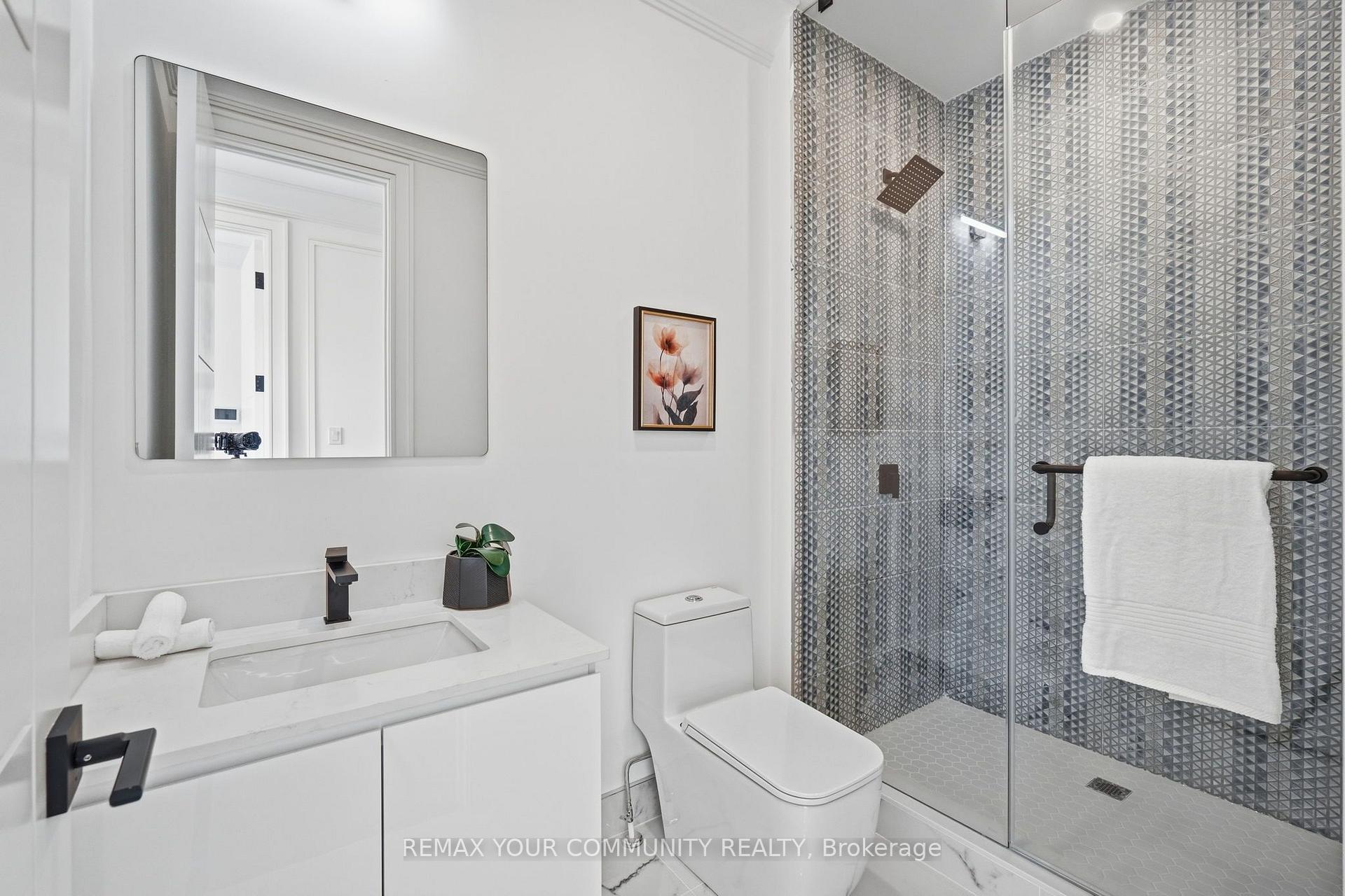 Photo 29 of 49 Wayland Avenue, Toronto, East End-Danforth — HOMEH
