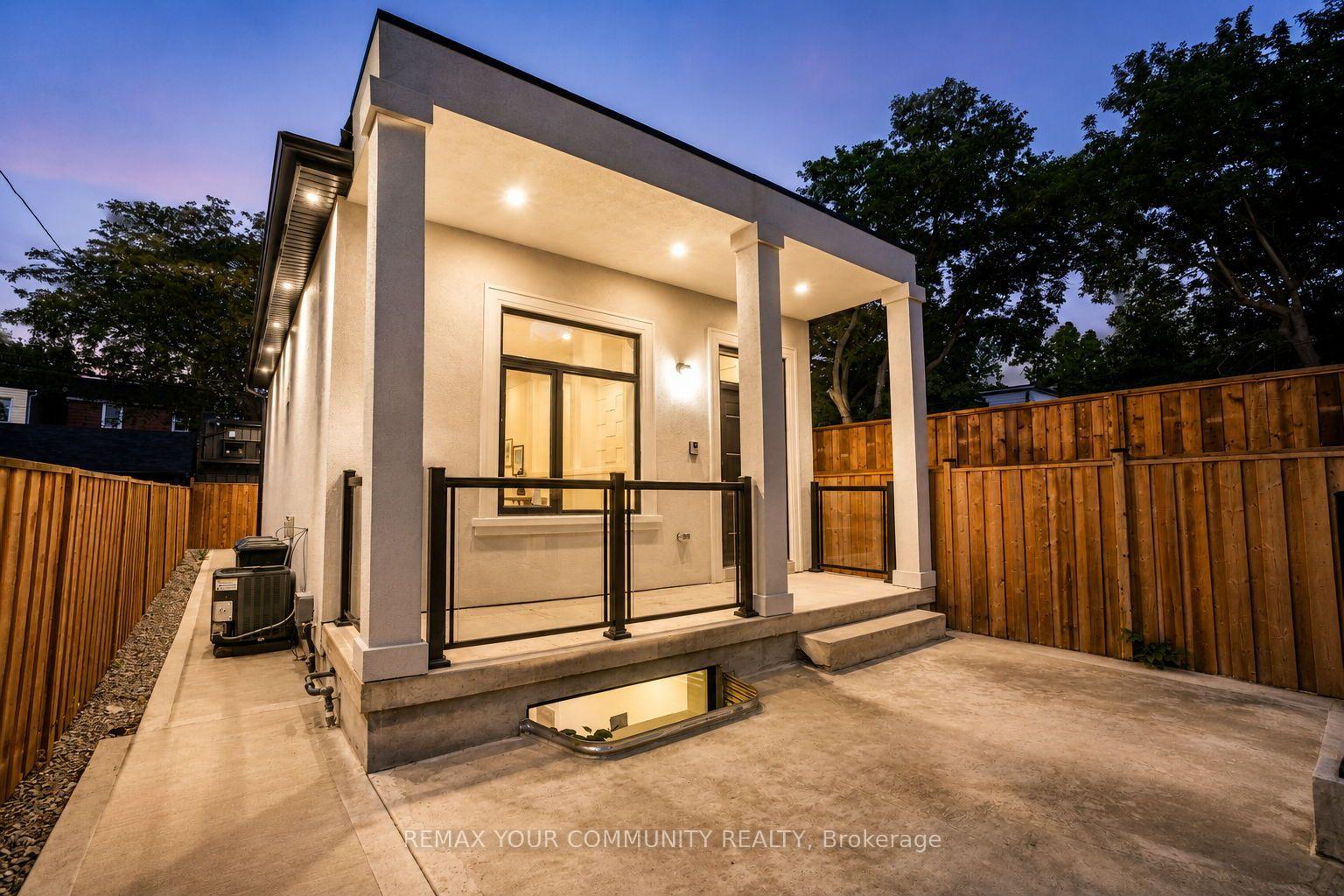 Photo 37 of 49 Wayland Avenue, Toronto, East End-Danforth — HOMEH