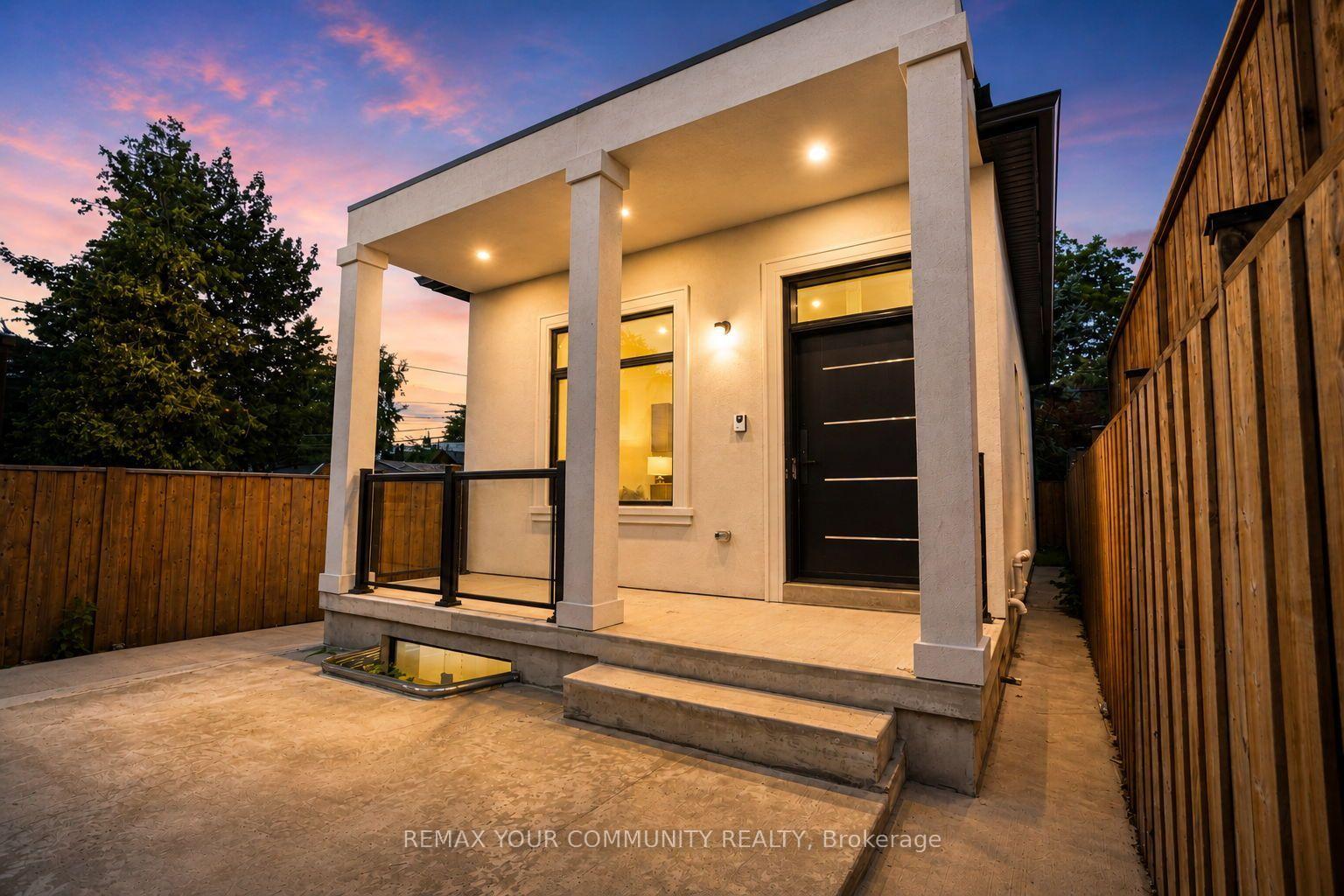 Photo 38 of 49 Wayland Avenue, Toronto, East End-Danforth — HOMEH