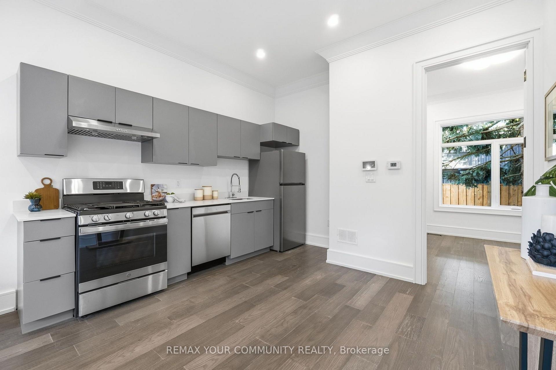 Photo 42 of 49 Wayland Avenue, Toronto, East End-Danforth — HOMEH