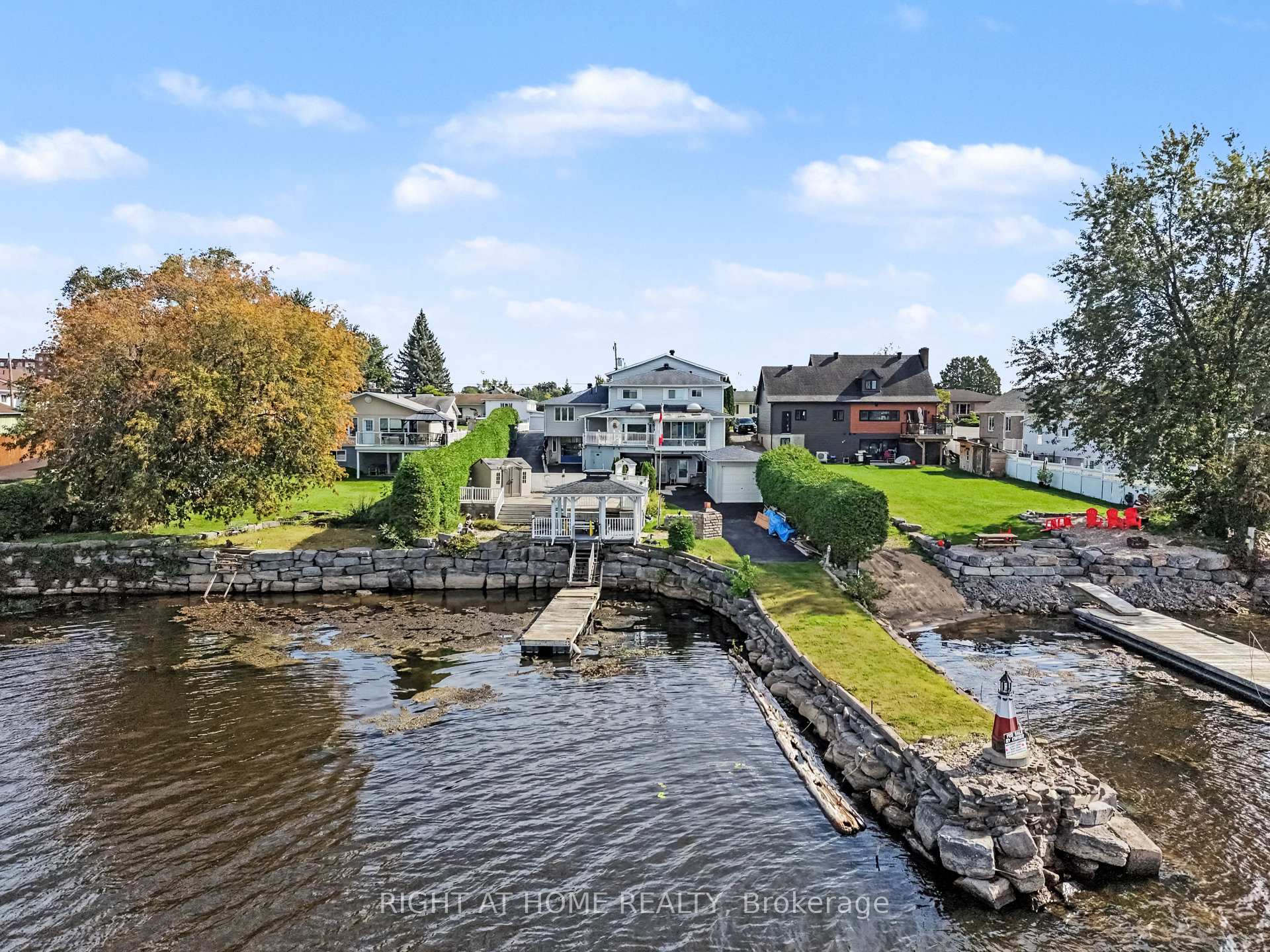 Photo of 2398 Woods Street