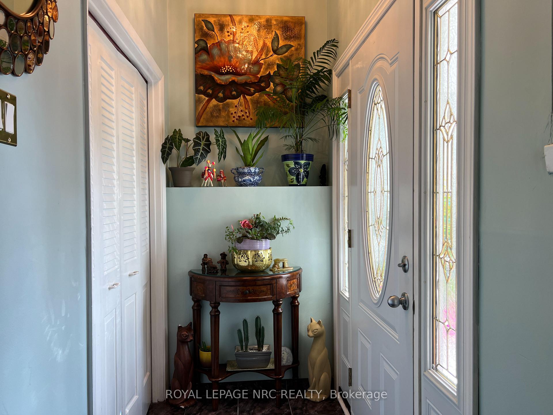 Photo 5 of 127 Keefer Road, Thorold, Confederation Heights — HOMEH