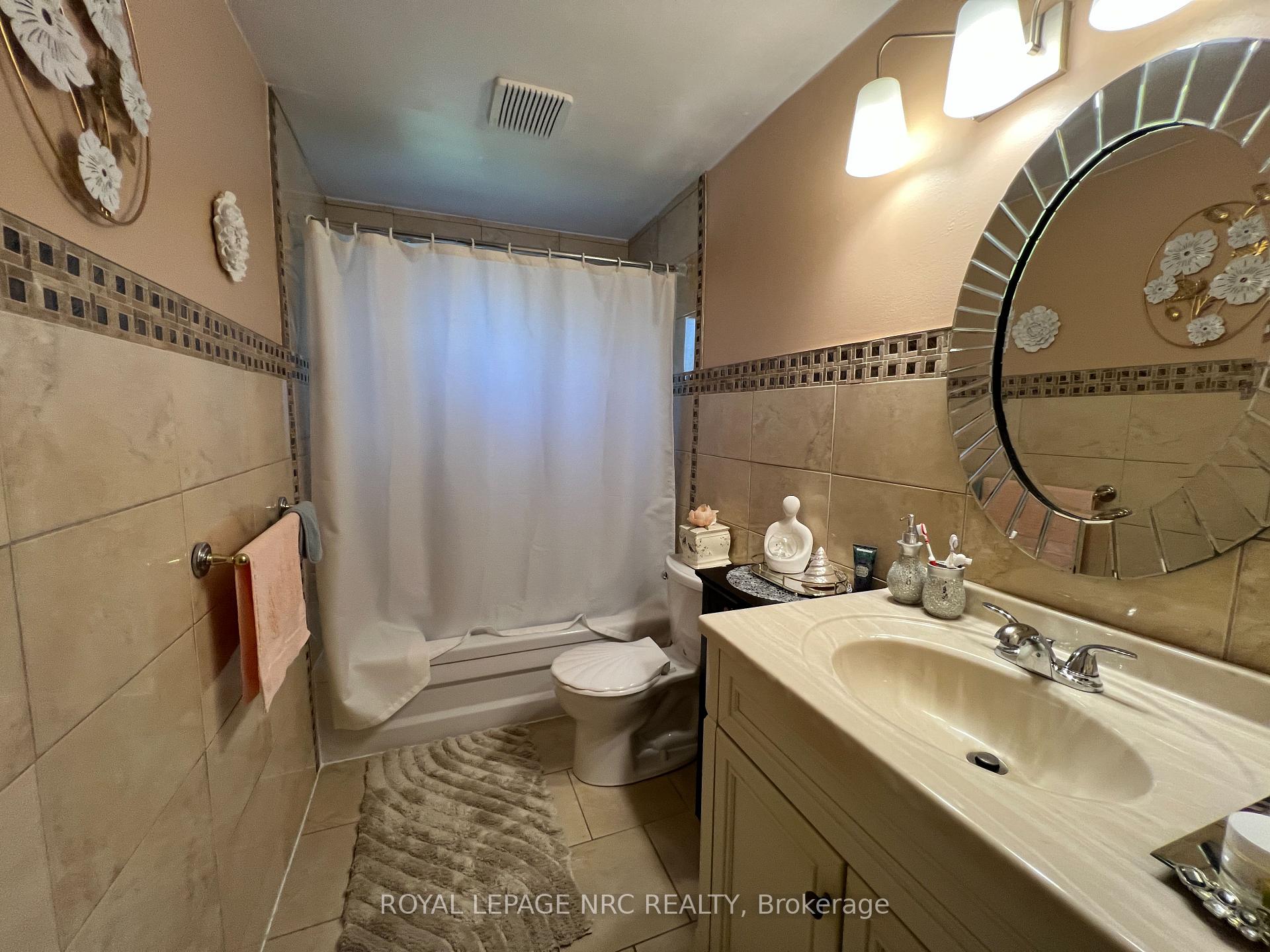 Photo 20 of 127 Keefer Road, Thorold, Confederation Heights — HOMEH