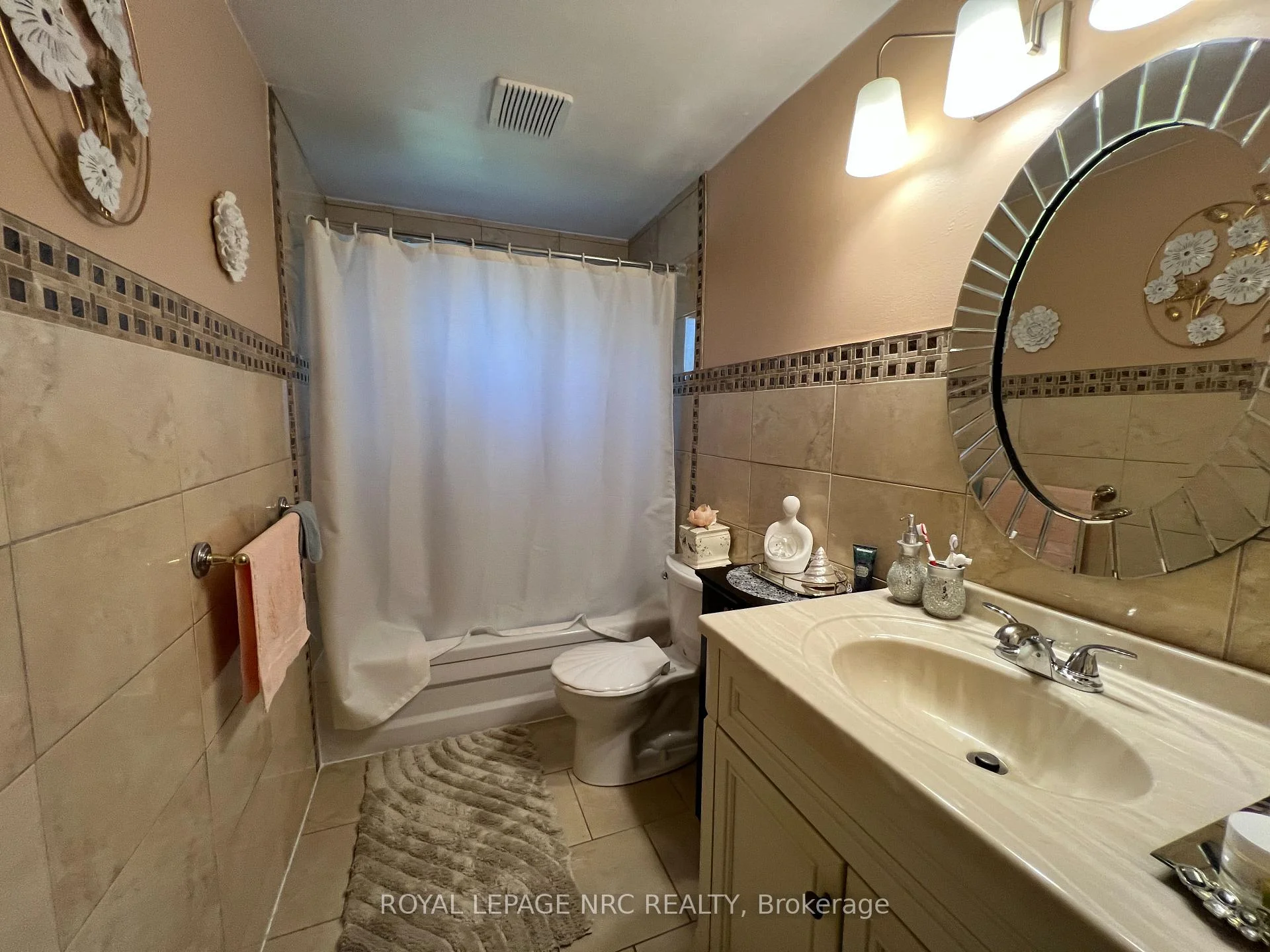 Photo 38 of 127 Keefer Road, Thorold, Confederation Heights — HOMEH