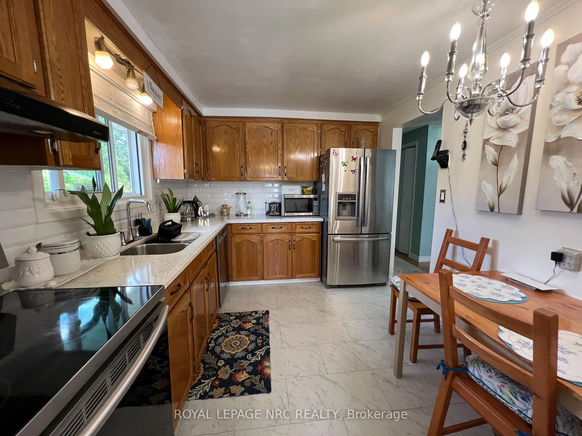 Photo 51 of 127 Keefer Road, Thorold, Confederation Heights — HOMEH