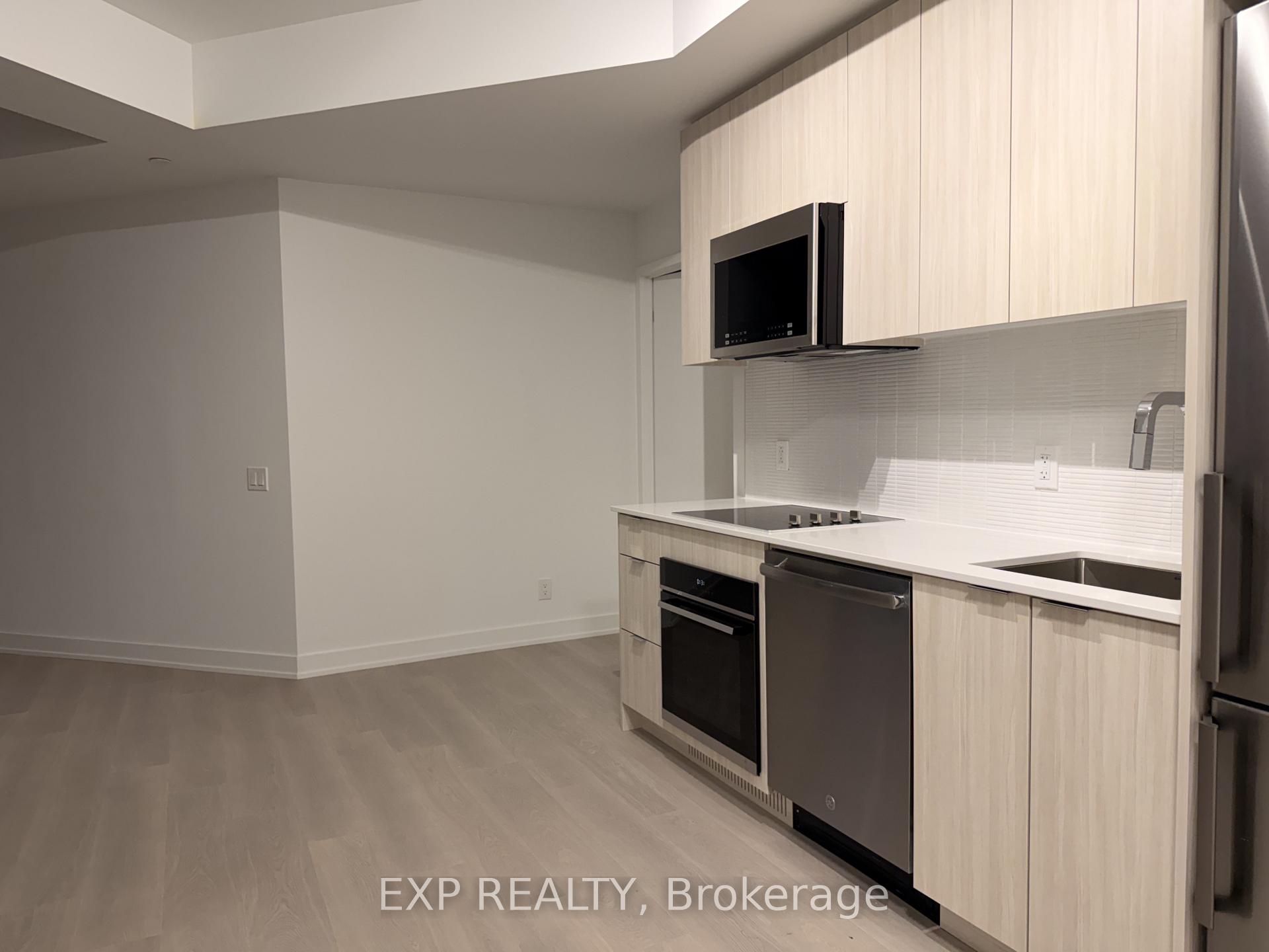 Photo 12 of 20 Deans Drive, Scarborough, Clairlea-Birchmount — HOMEH