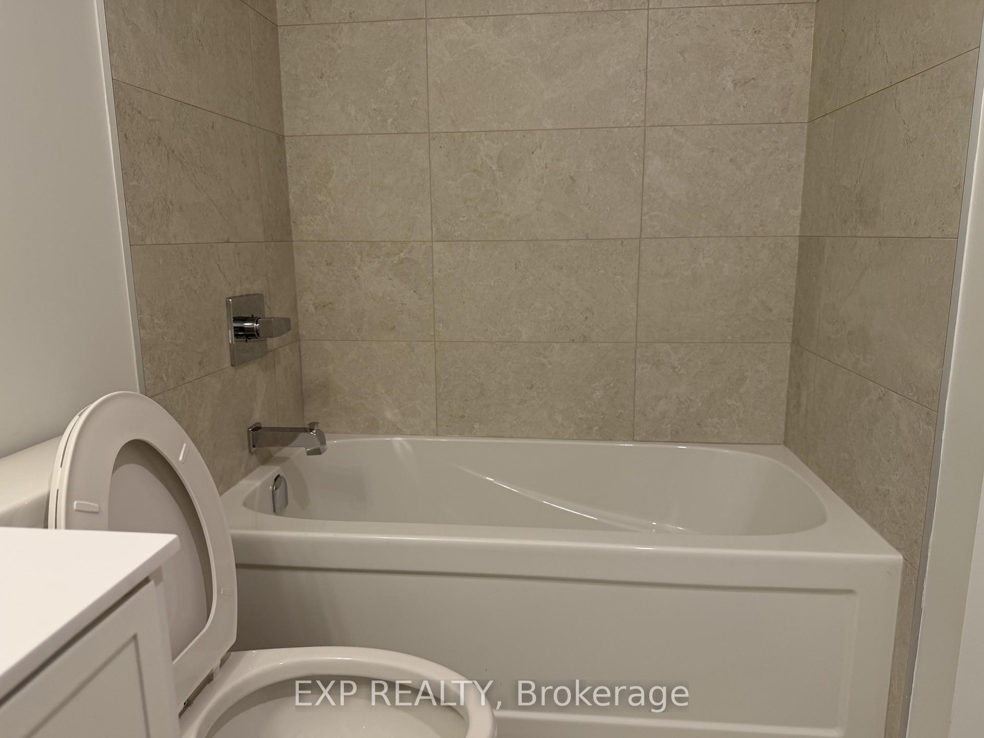 Photo 28 of 20 Deans Drive, Scarborough, Clairlea-Birchmount — HOMEH