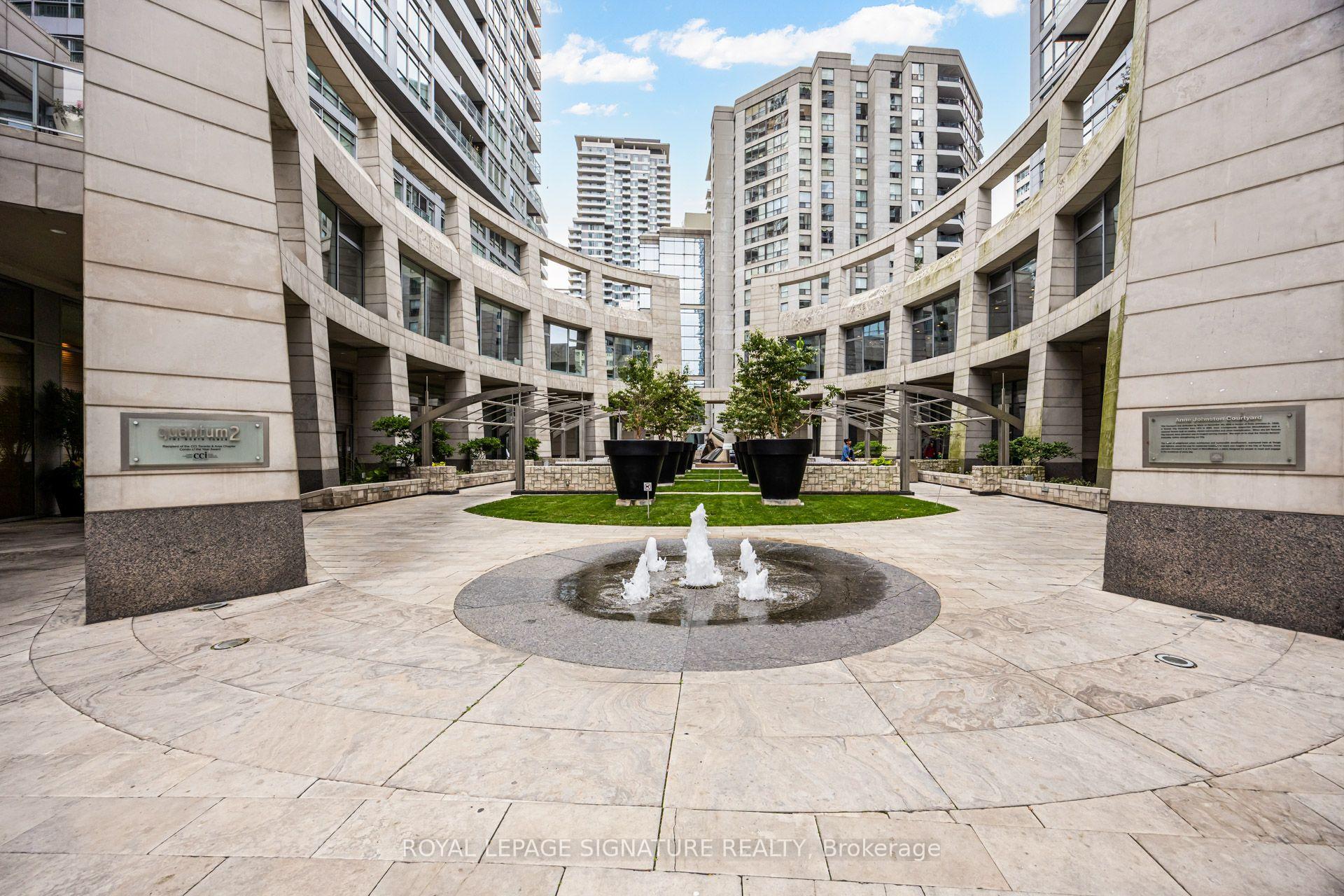Photo 2 of Unit 3608, 2191 Yonge Street, Toronto, Mount Pleasant West — HOMEH
