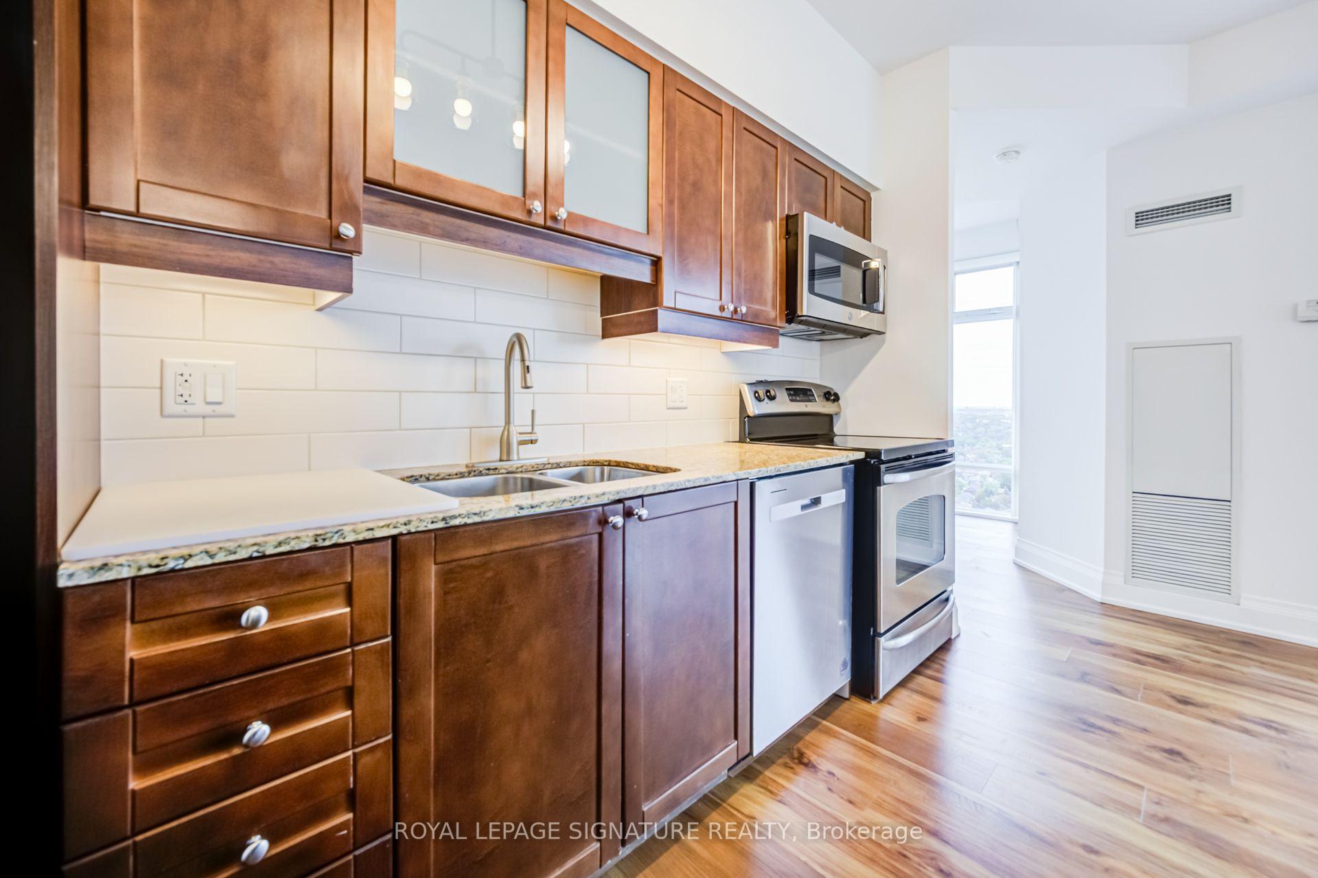 Photo 6 of Unit 3608, 2191 Yonge Street, Toronto, Mount Pleasant West — HOMEH