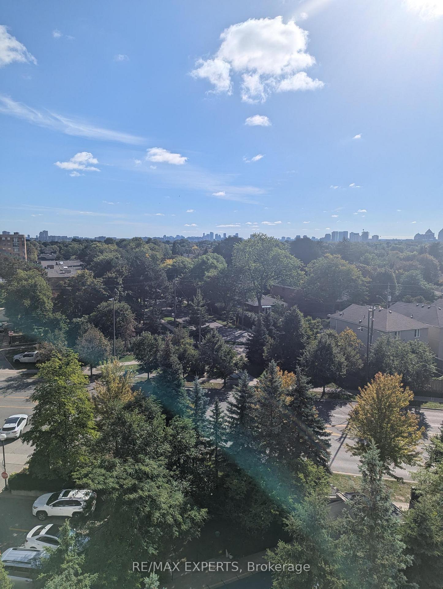 Photo 13 of Unit 707, 36 Olive Avenue, North York, Willowdale East — HOMEH