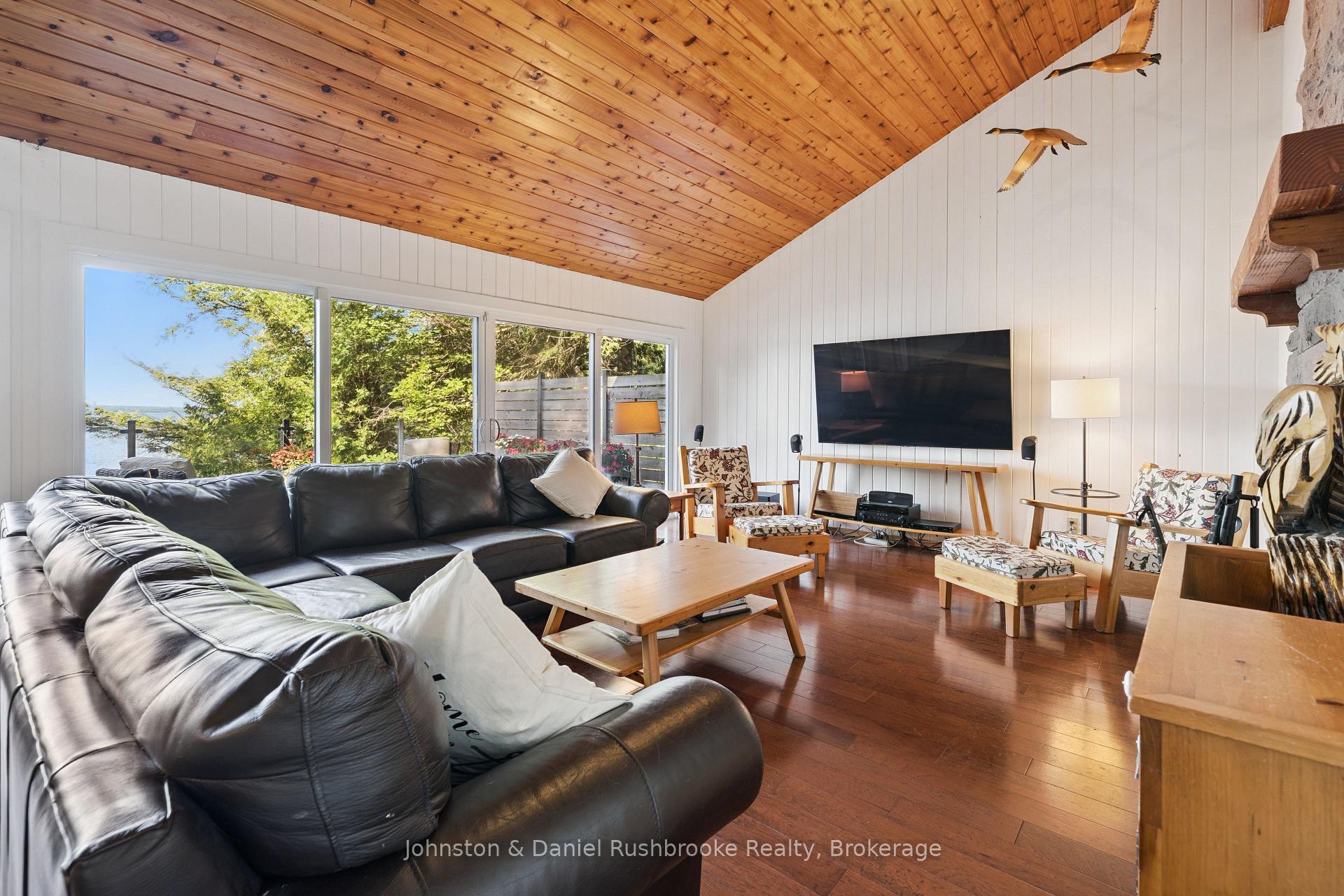 Photo 13 of 1310 Brydons Bay Rd, Gravenhurst, Muskoka (S) — HOMEH