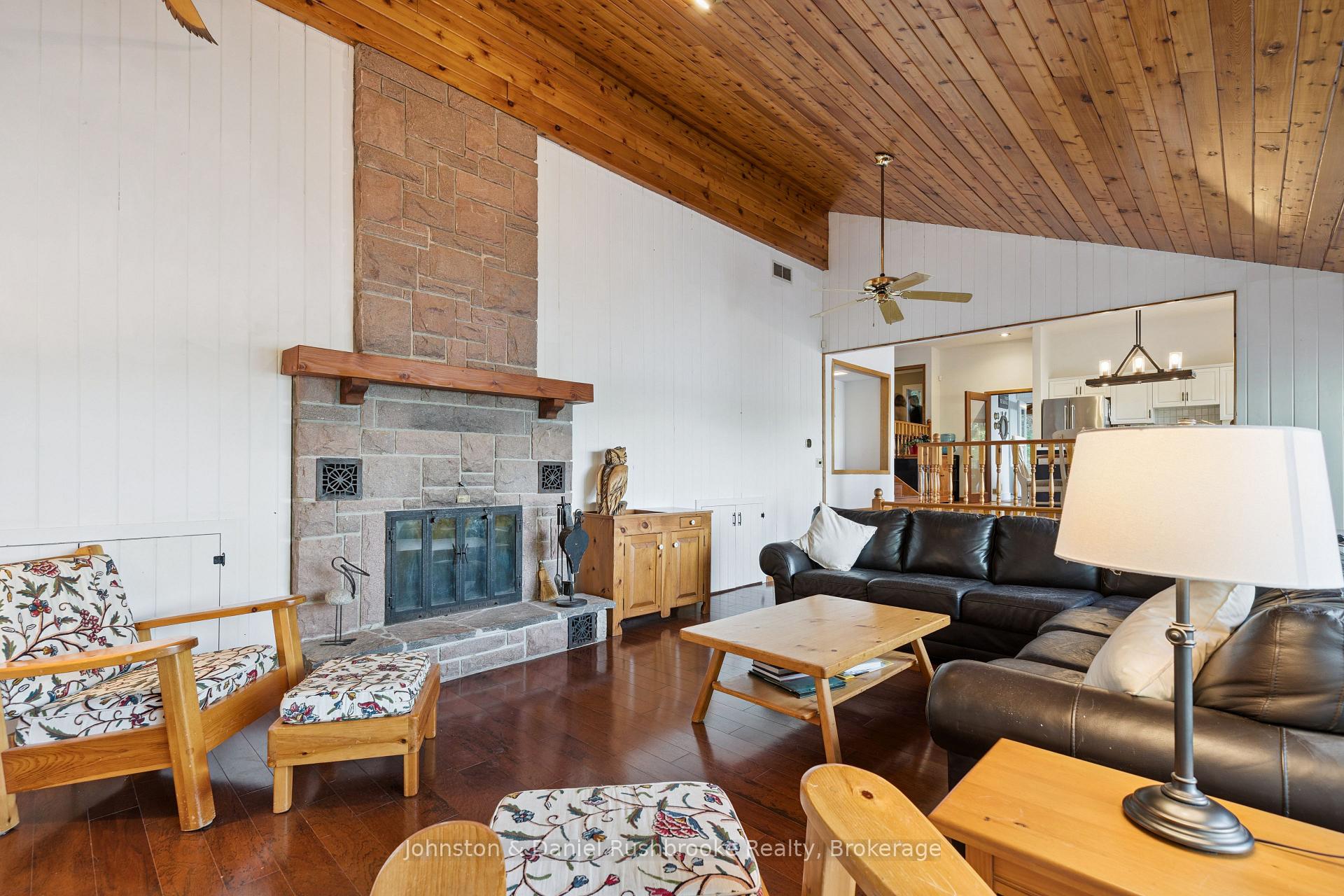 Photo 15 of 1310 Brydons Bay Rd, Gravenhurst, Muskoka (S) — HOMEH