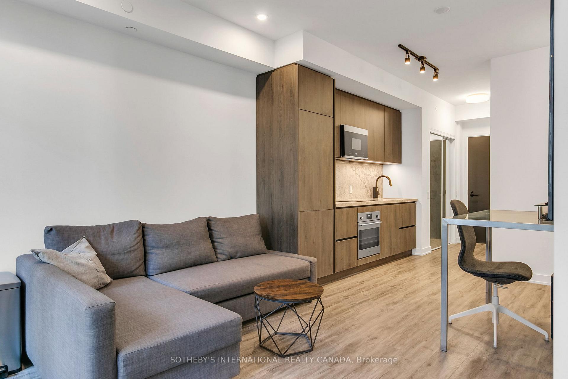 Photo 5 of Unit 611, 108 Peter Street, Toronto, Waterfront Communities — HOMEH