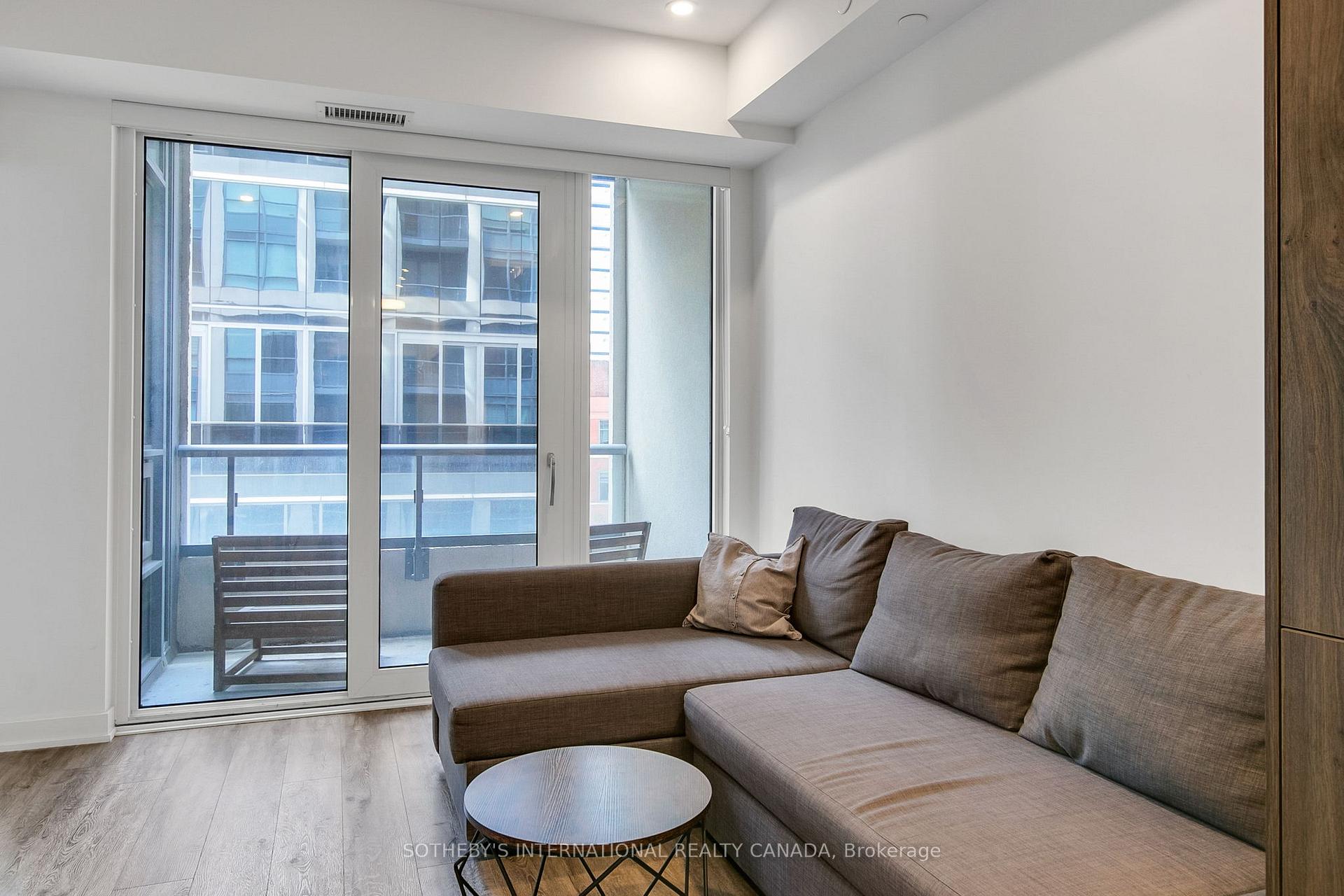 Photo 6 of Unit 611, 108 Peter Street, Toronto, Waterfront Communities — HOMEH