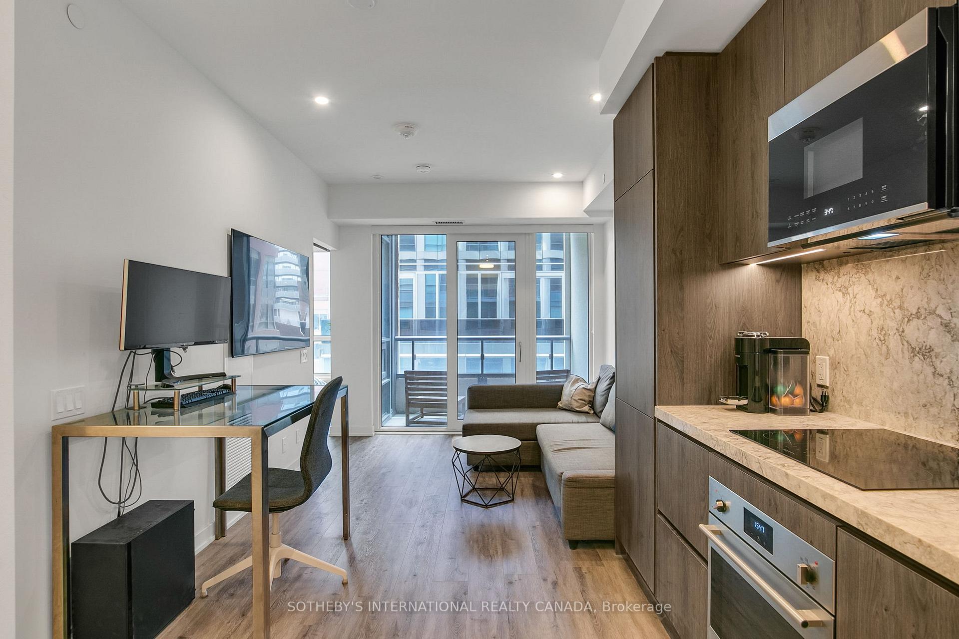 Photo 8 of Unit 611, 108 Peter Street, Toronto, Waterfront Communities — HOMEH
