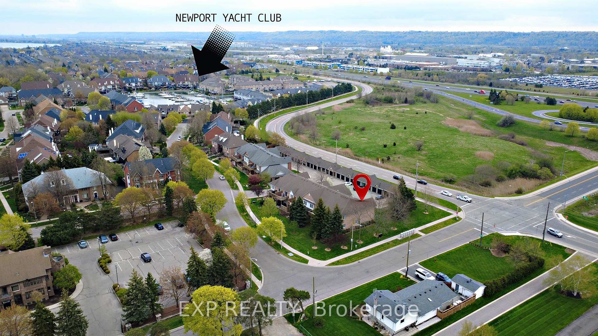 Photo 4 of Unit 9, 2 Harbour Drive, Hamilton, Lakeshore — HOMEH