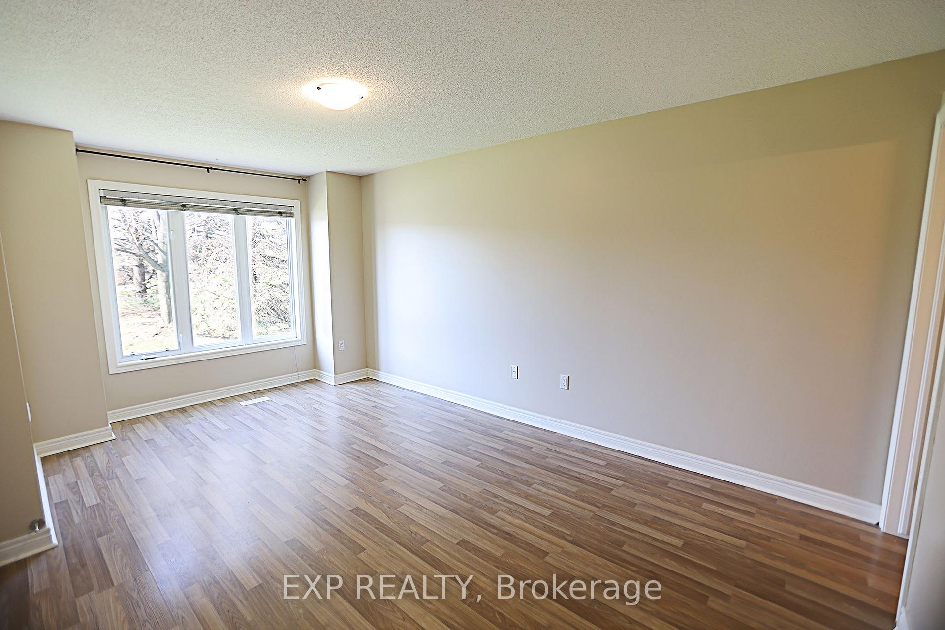 Photo 17 of Unit 9, 2 Harbour Drive, Hamilton, Lakeshore — HOMEH