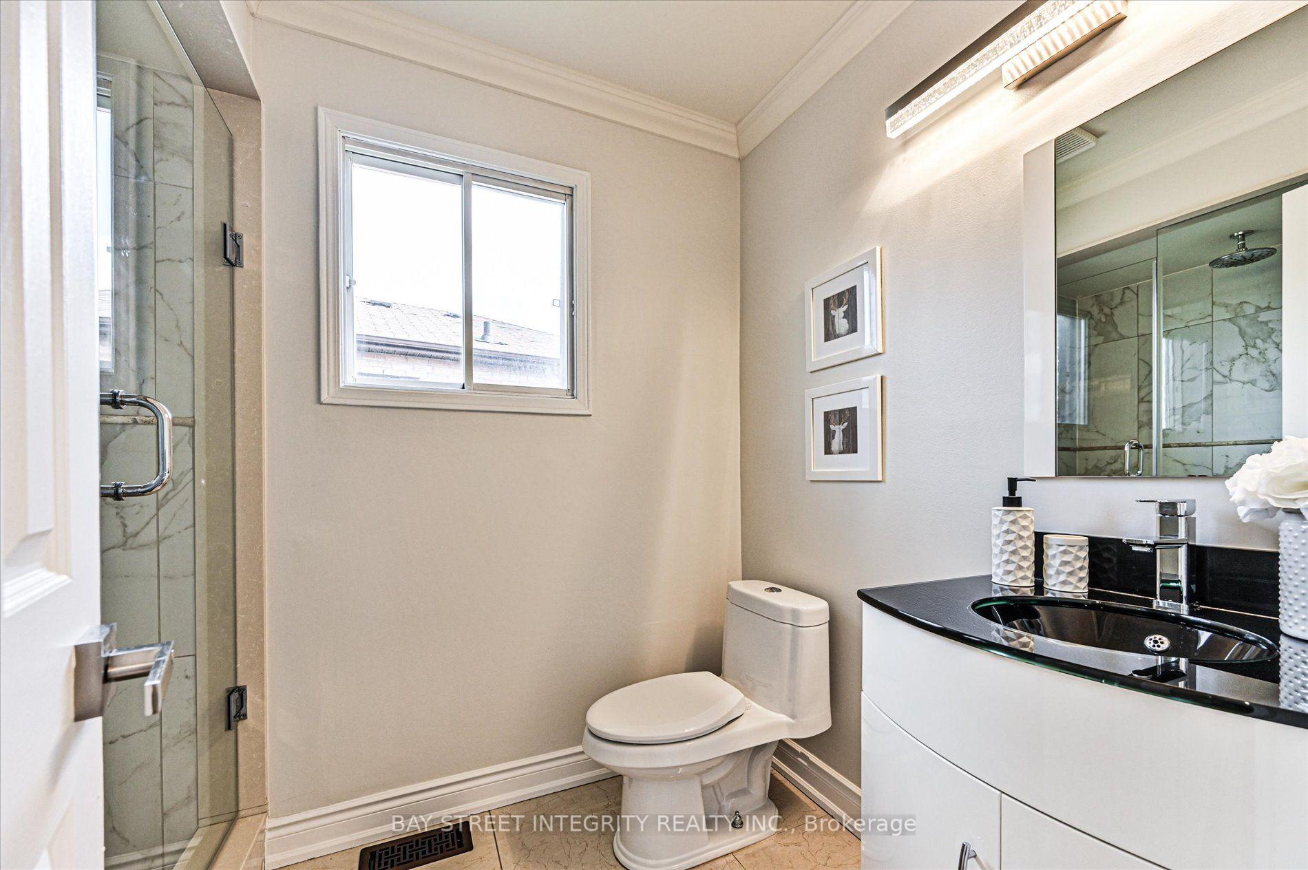 Photo 27 of 27 Samantha Circle, Richmond Hill, Doncrest — HOMEH