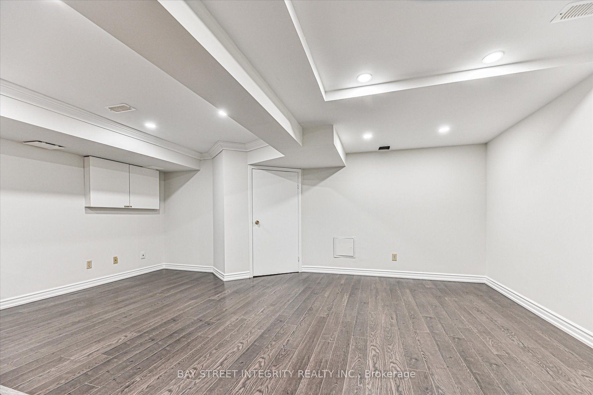 Photo 28 of 27 Samantha Circle, Richmond Hill, Doncrest — HOMEH