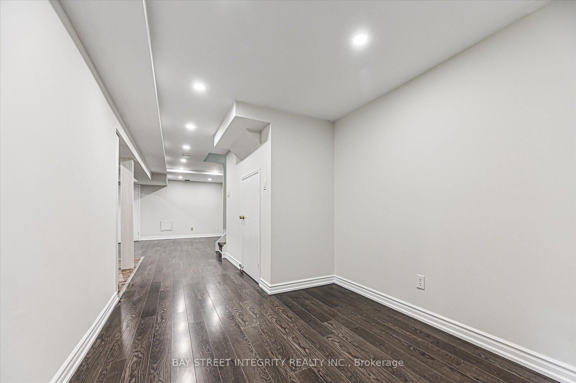 Photo 31 of 27 Samantha Circle, Richmond Hill, Doncrest — HOMEH
