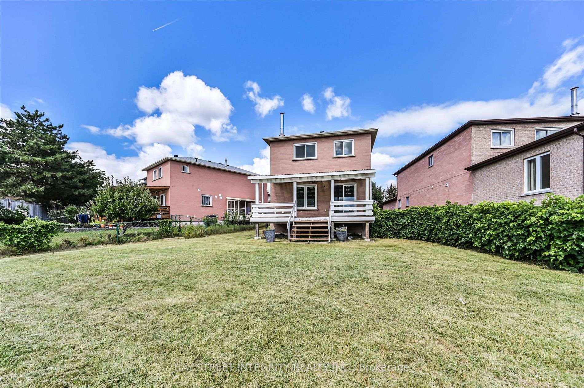 Photo 38 of 27 Samantha Circle, Richmond Hill, Doncrest — HOMEH