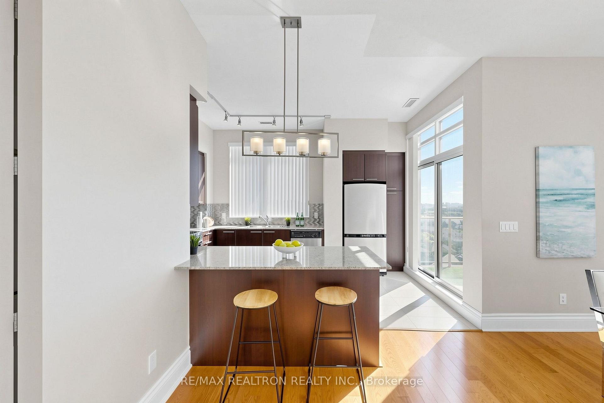 Photo 21 of Unit UPH3, 39 Galleria Parkway, Markham, Commerce Valley — HOMEH