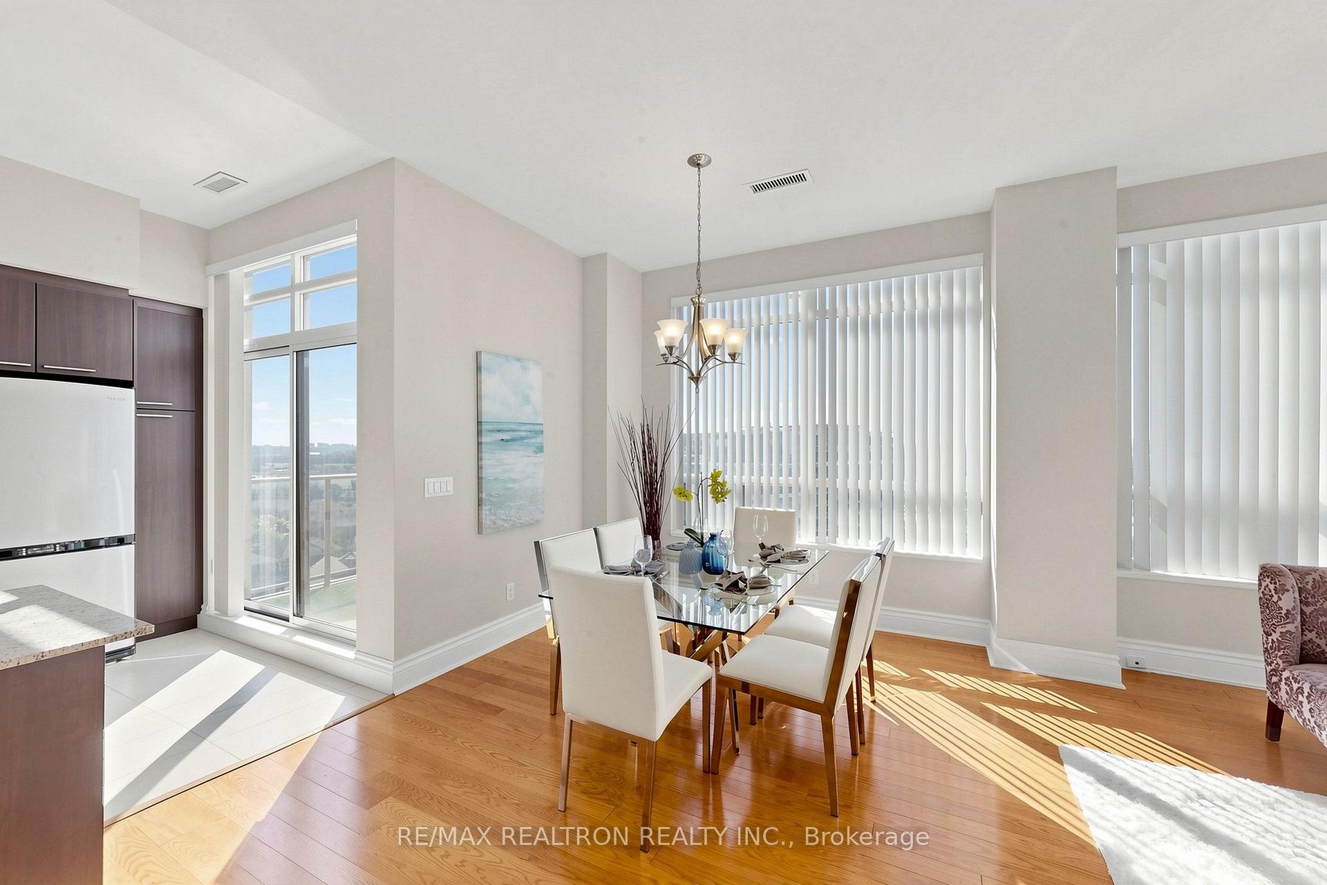 Photo 23 of Unit UPH3, 39 Galleria Parkway, Markham, Commerce Valley — HOMEH