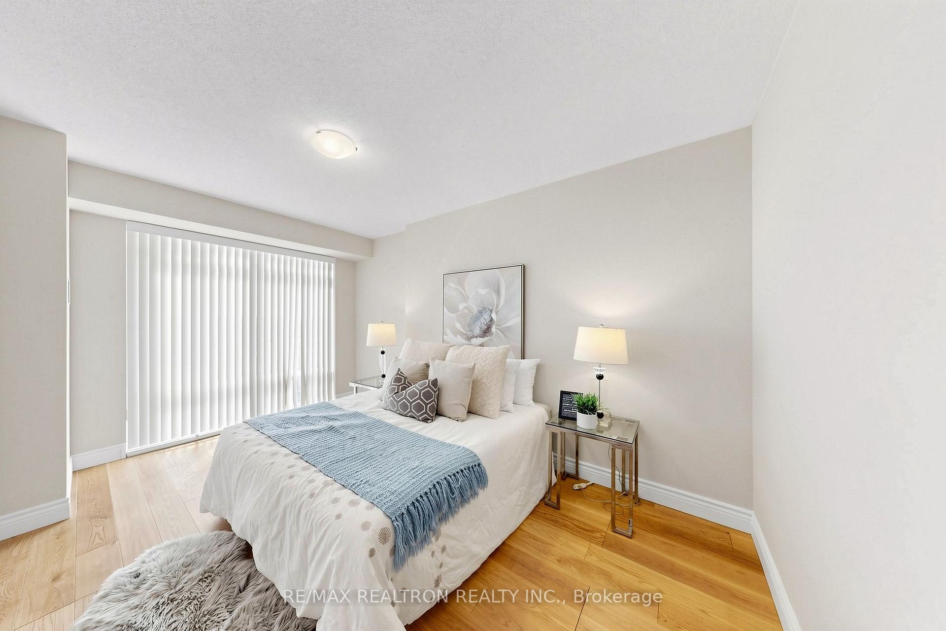 Photo 26 of Unit UPH3, 39 Galleria Parkway, Markham, Commerce Valley — HOMEH