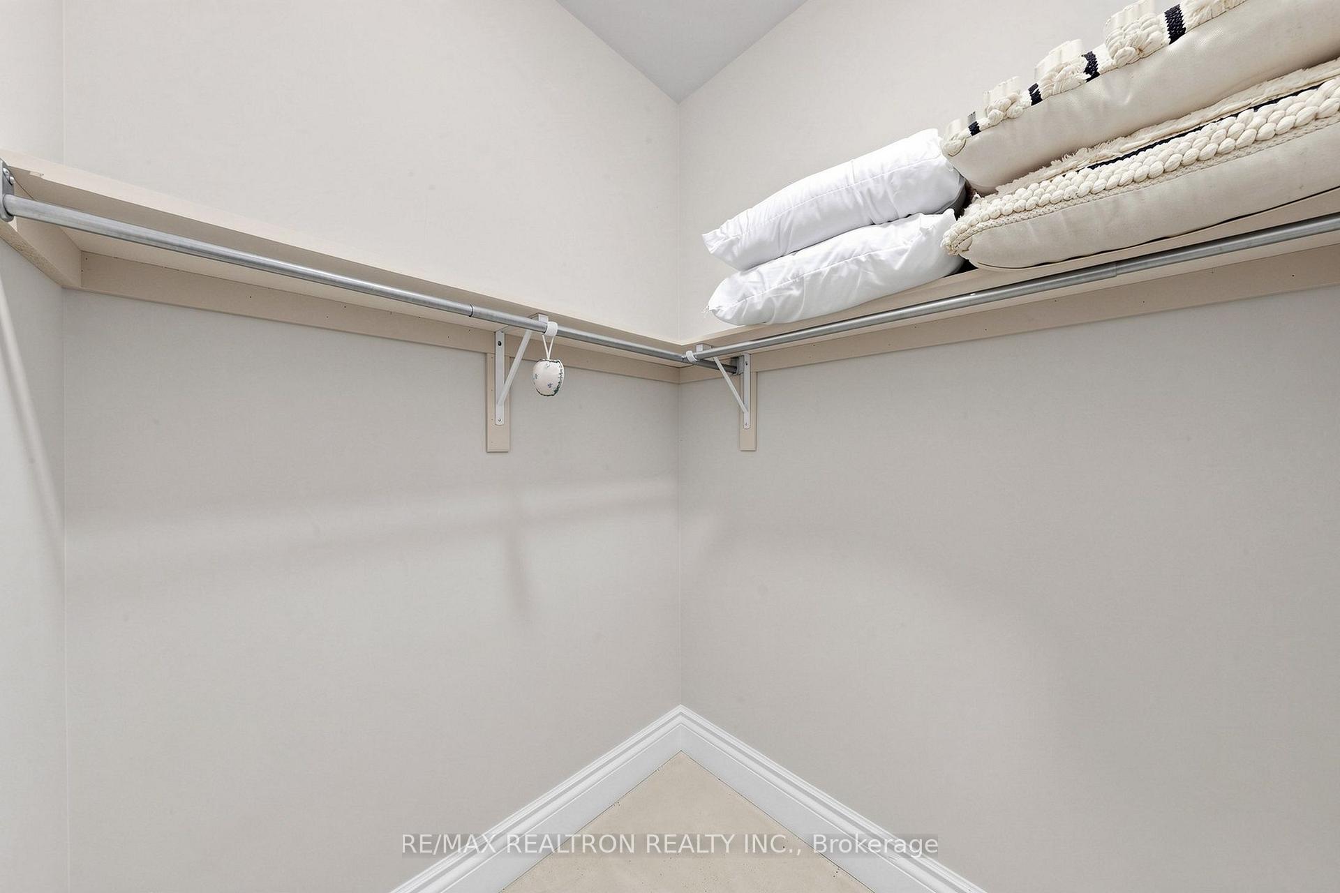 Photo 33 of Unit UPH3, 39 Galleria Parkway, Markham, Commerce Valley — HOMEH