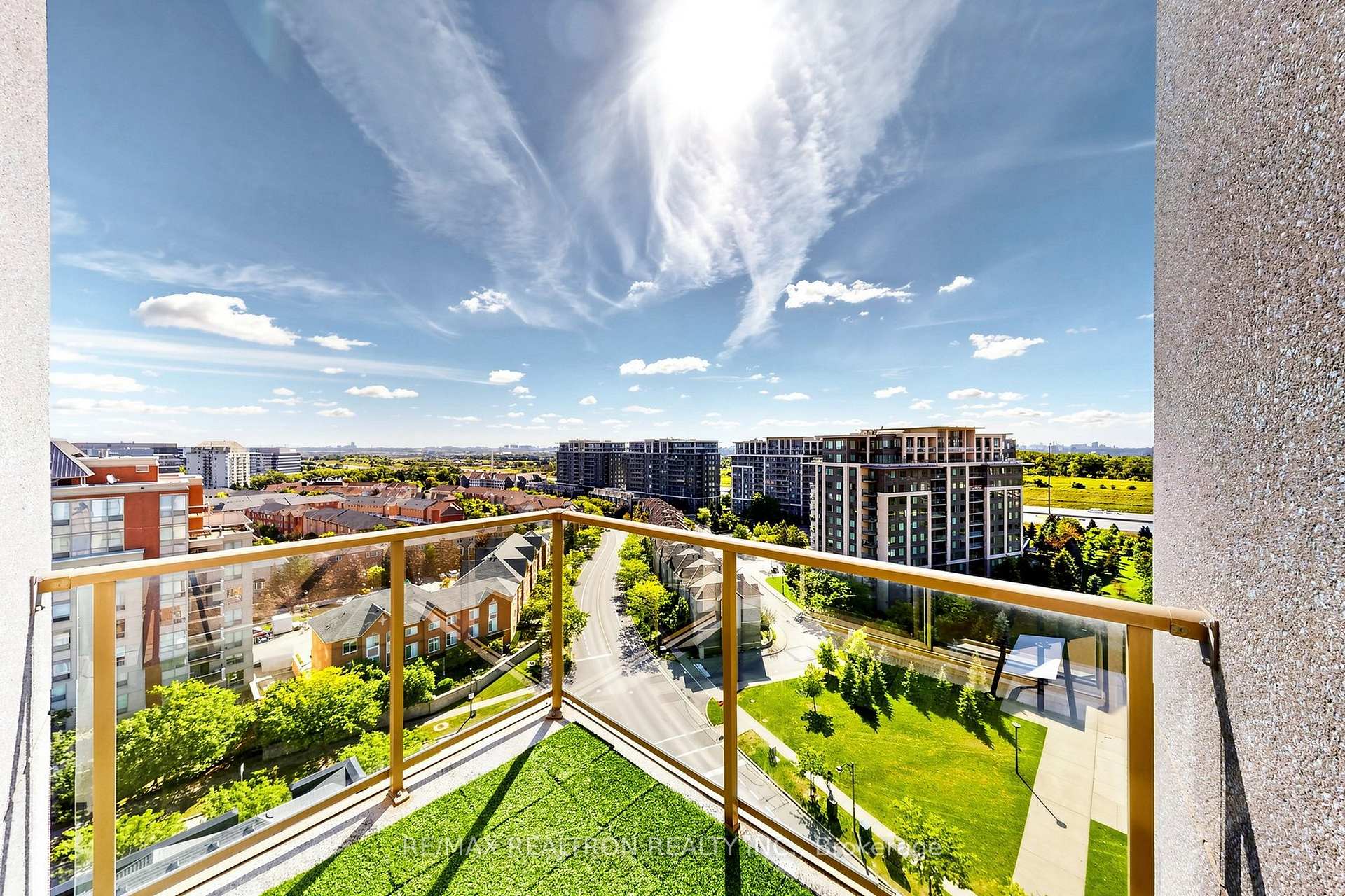 Photo 36 of Unit UPH3, 39 Galleria Parkway, Markham, Commerce Valley — HOMEH
