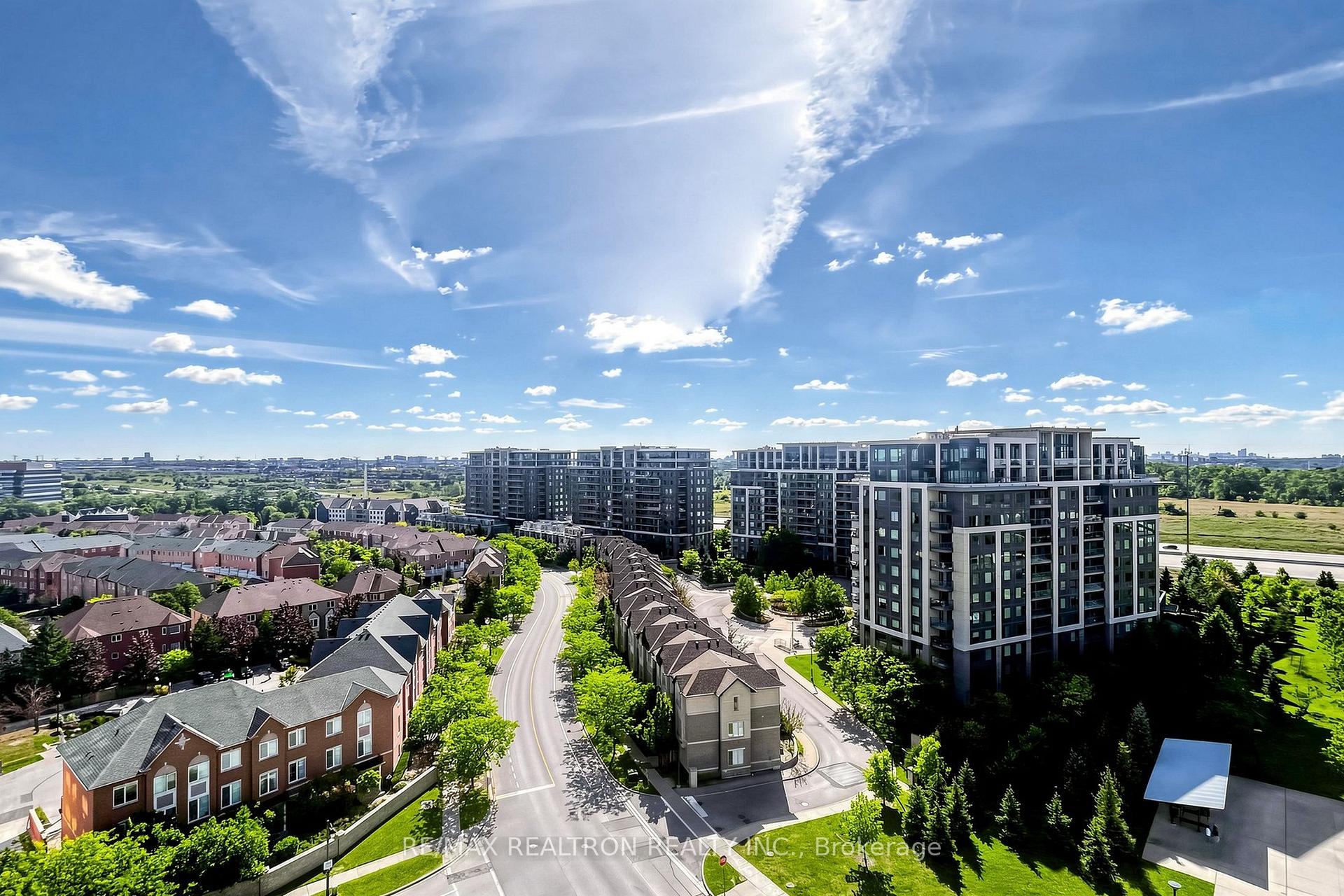 Photo 37 of Unit UPH3, 39 Galleria Parkway, Markham, Commerce Valley — HOMEH