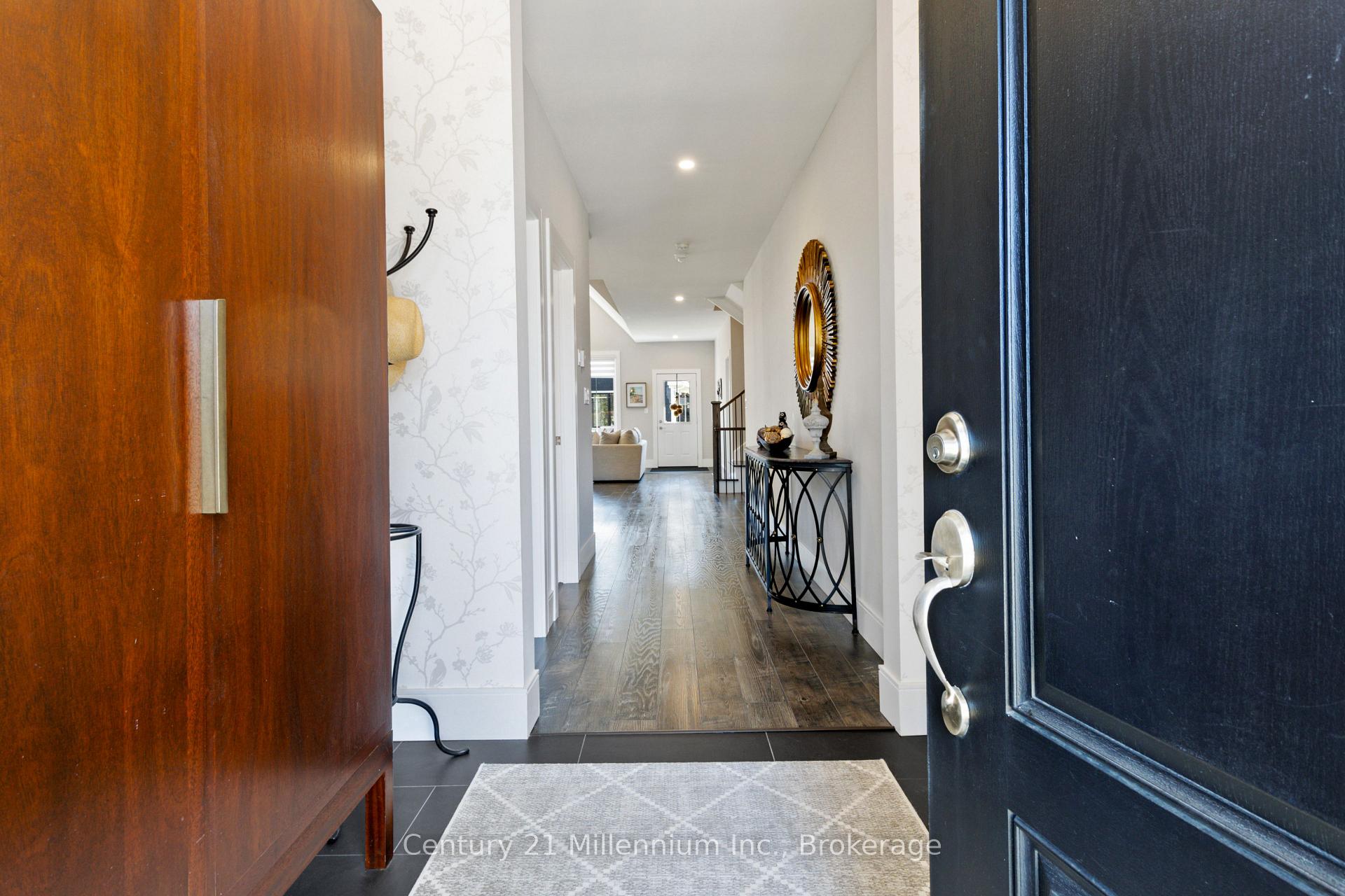 Photo 2 of 341 Yellow Birch Crescent, Blue Mountains — HOMEH