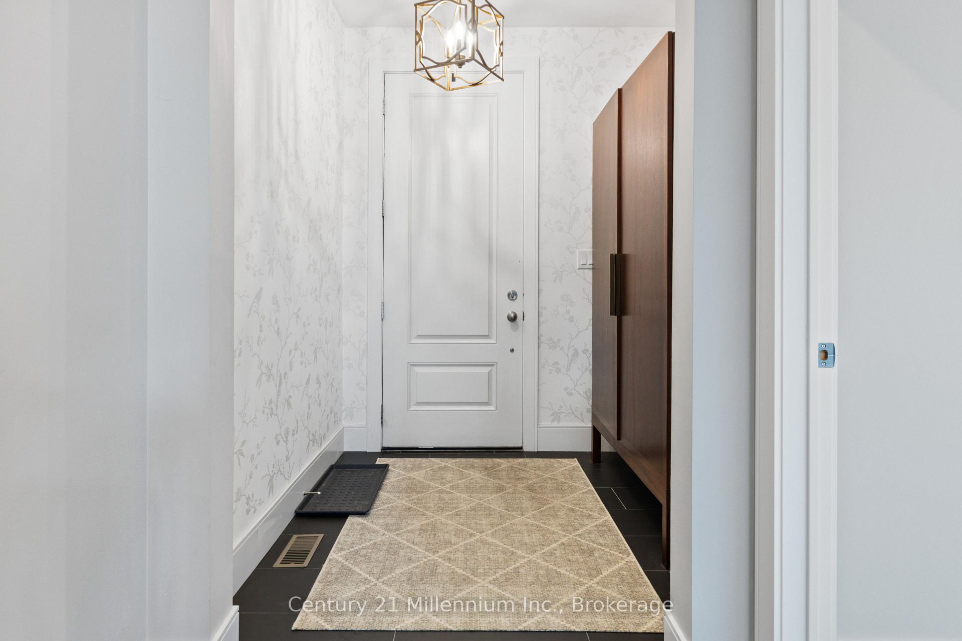 Photo 3 of 341 Yellow Birch Crescent, Blue Mountains — HOMEH