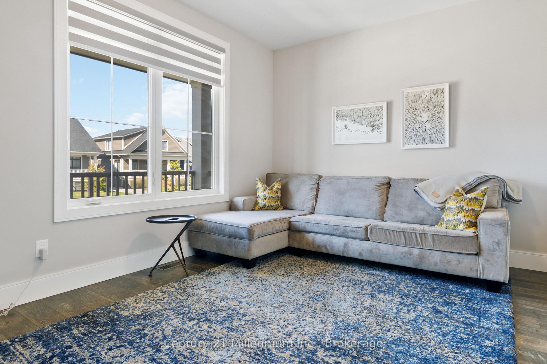 Photo 4 of 341 Yellow Birch Crescent, Blue Mountains — HOMEH