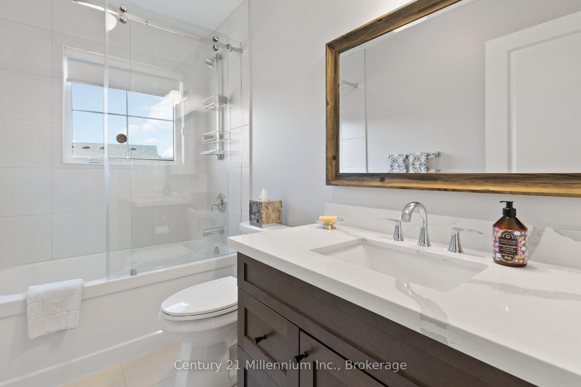 Photo 32 of 341 Yellow Birch Crescent, Blue Mountains — HOMEH