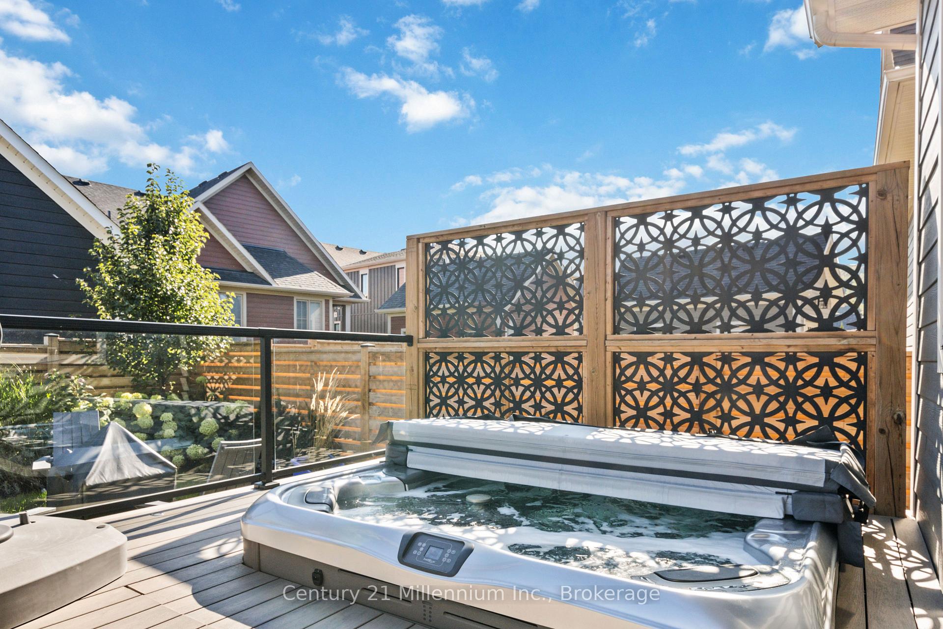 Photo 36 of 341 Yellow Birch Crescent, Blue Mountains — HOMEH