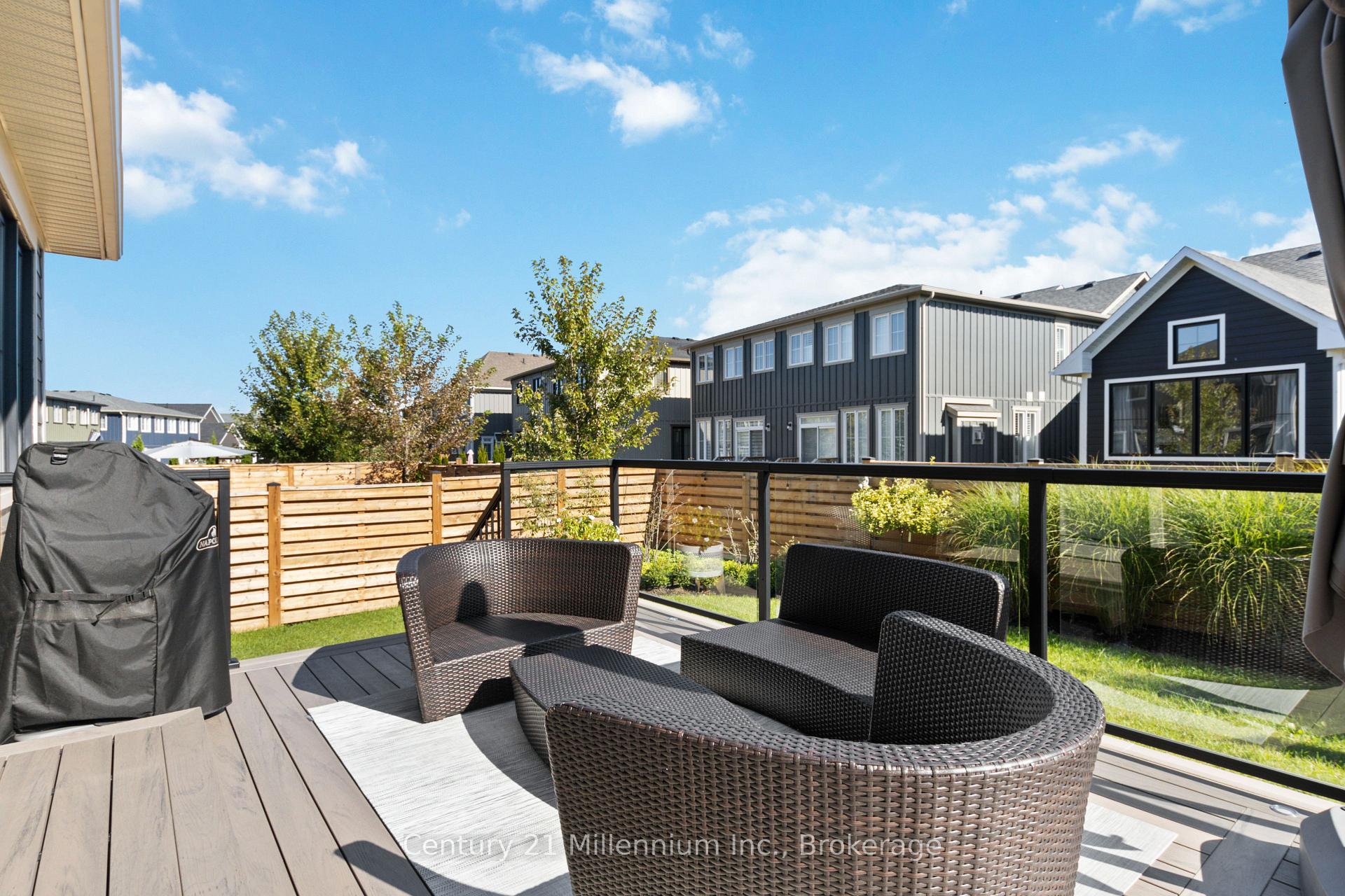 Photo 37 of 341 Yellow Birch Crescent, Blue Mountains — HOMEH