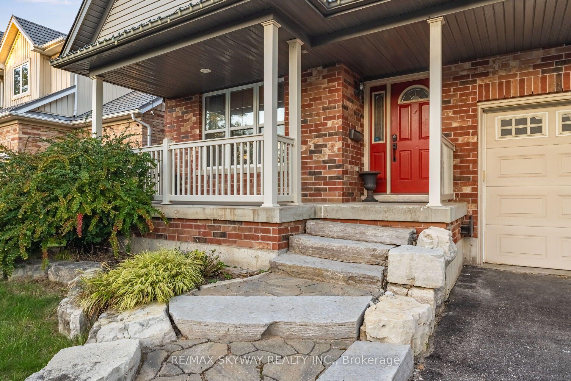 Photo 1 of 117 Oak Ridge Drive, Orangeville — HOMEH