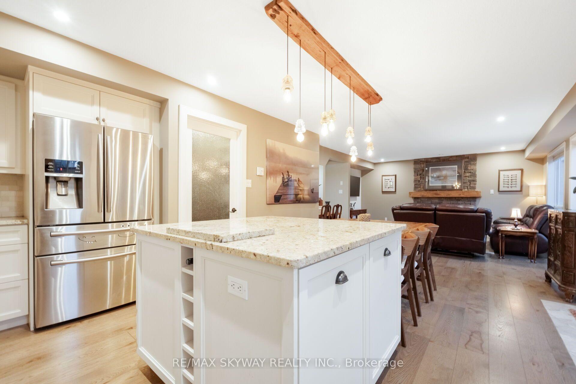 Photo 14 of 117 Oak Ridge Drive, Orangeville — HOMEH