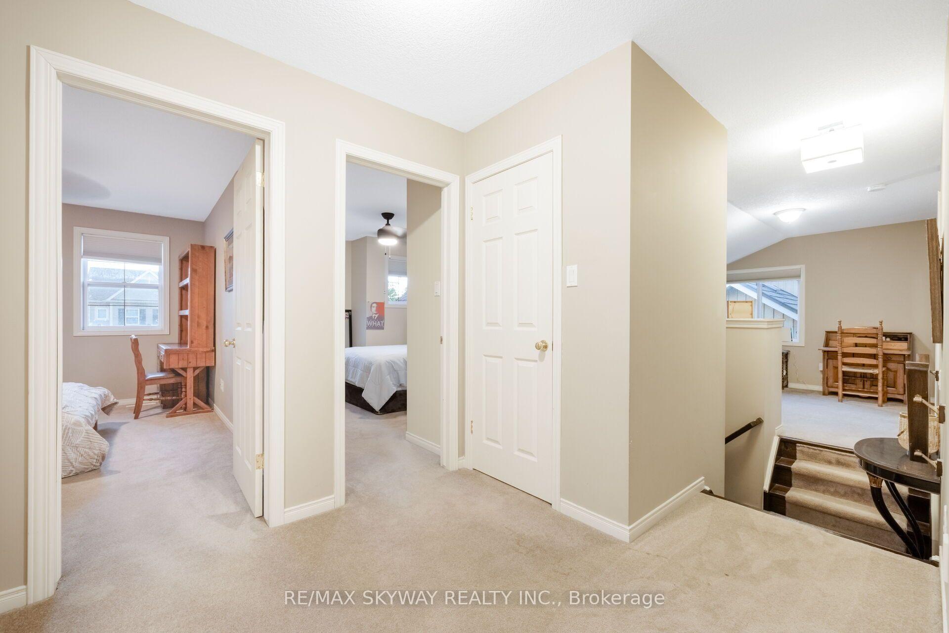 Photo 25 of 117 Oak Ridge Drive, Orangeville — HOMEH
