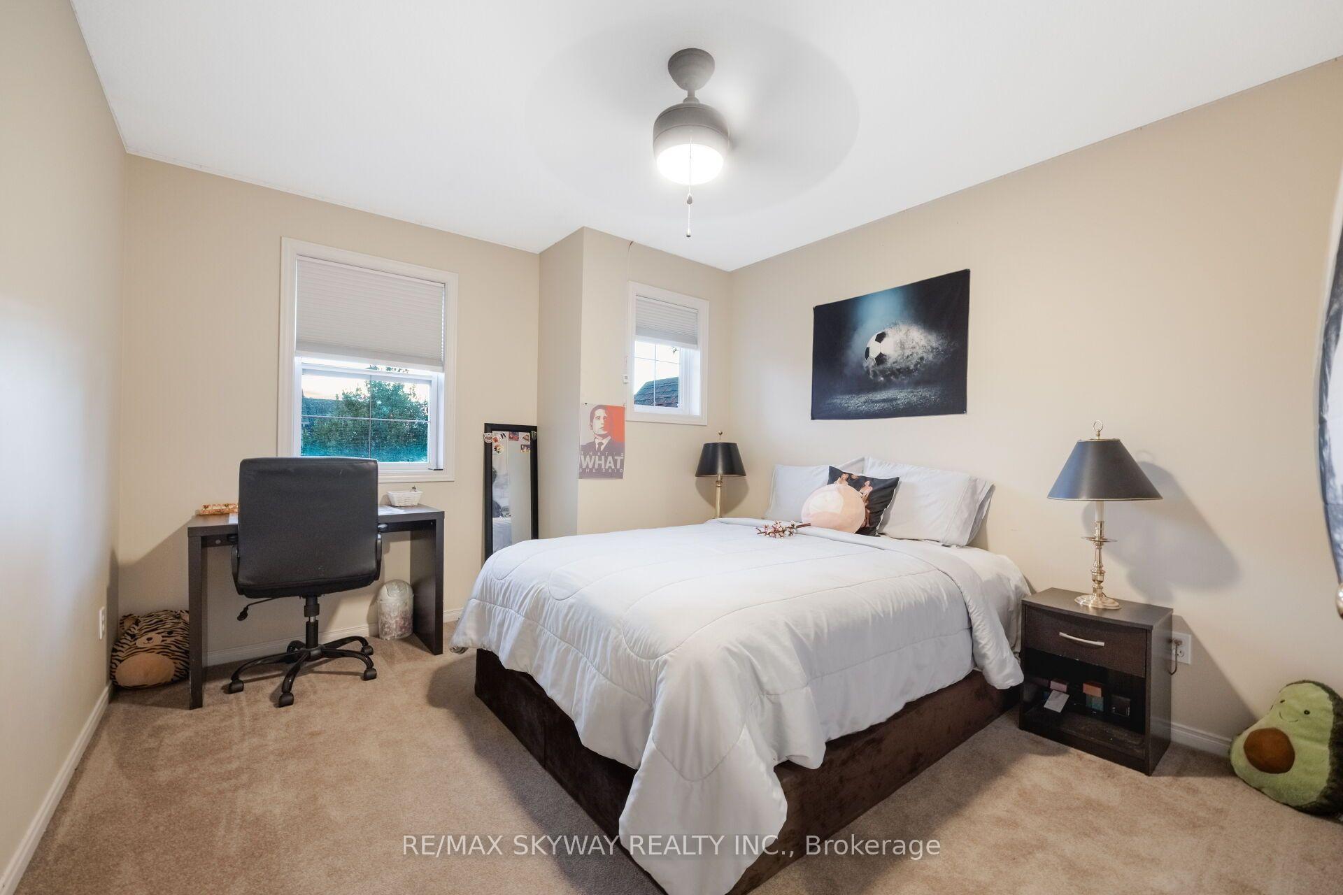 Photo 26 of 117 Oak Ridge Drive, Orangeville — HOMEH