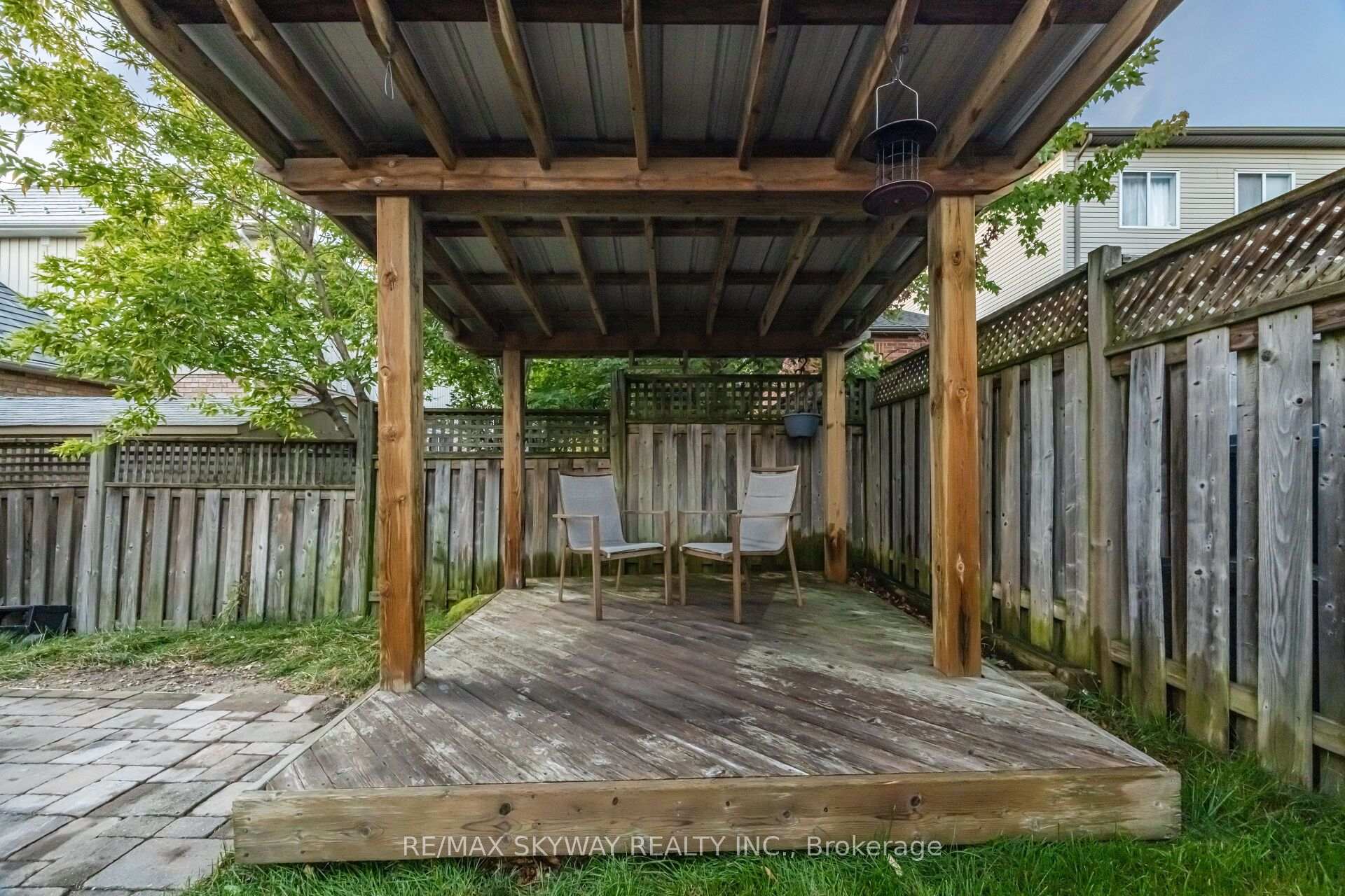 Photo 40 of 117 Oak Ridge Drive, Orangeville — HOMEH