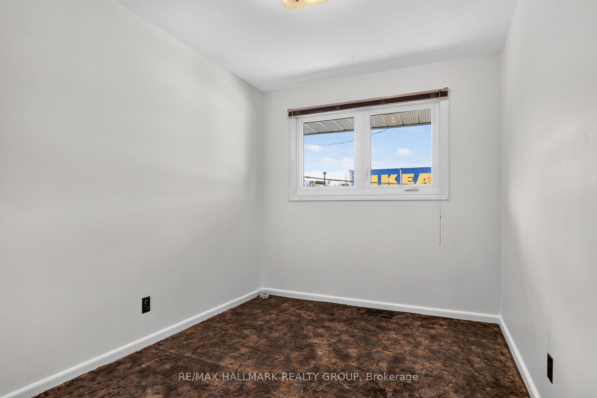 Photo 26 of 1130 Soderlind Street, Ottawa, Parkway Park — HOMEH