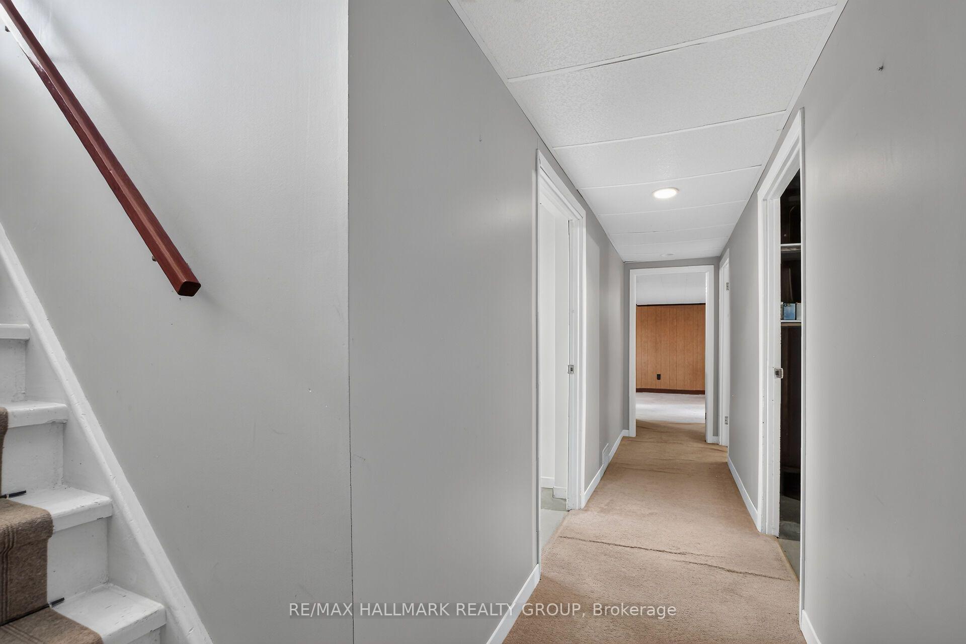 Photo 28 of 1130 Soderlind Street, Ottawa, Parkway Park — HOMEH