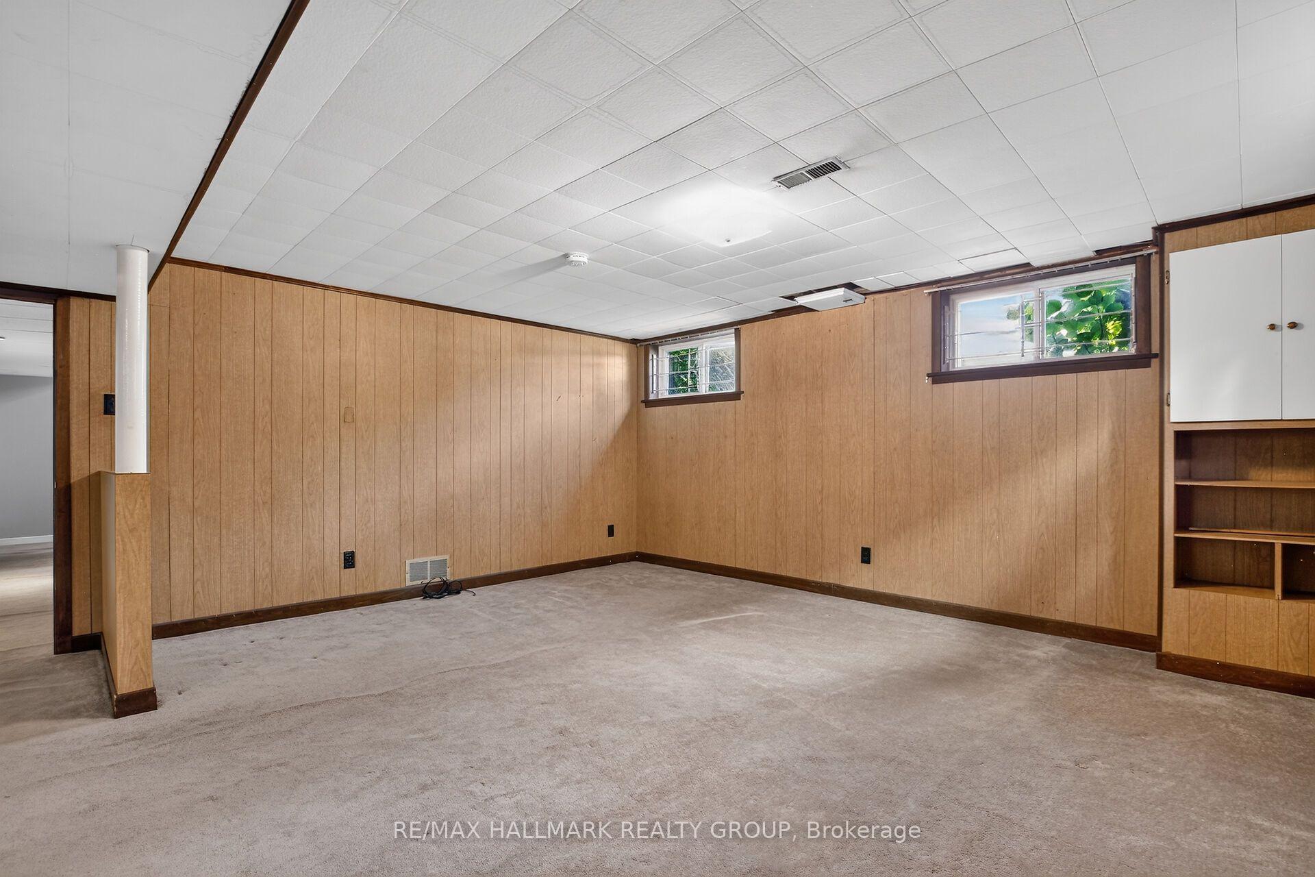 Photo 31 of 1130 Soderlind Street, Ottawa, Parkway Park — HOMEH