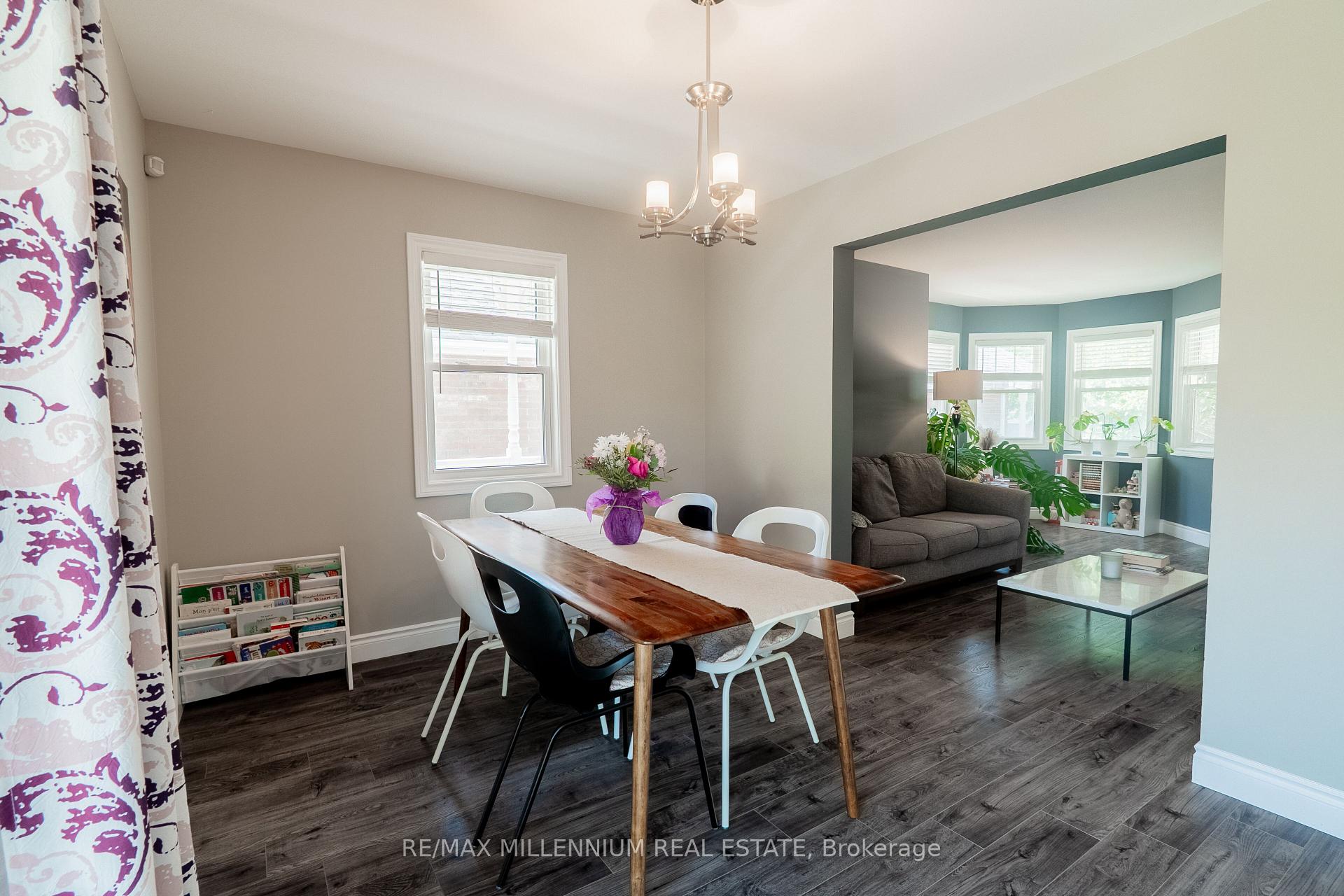 Photo 10 of 99 Dairy Drive, Halton Hills, Acton — HOMEH