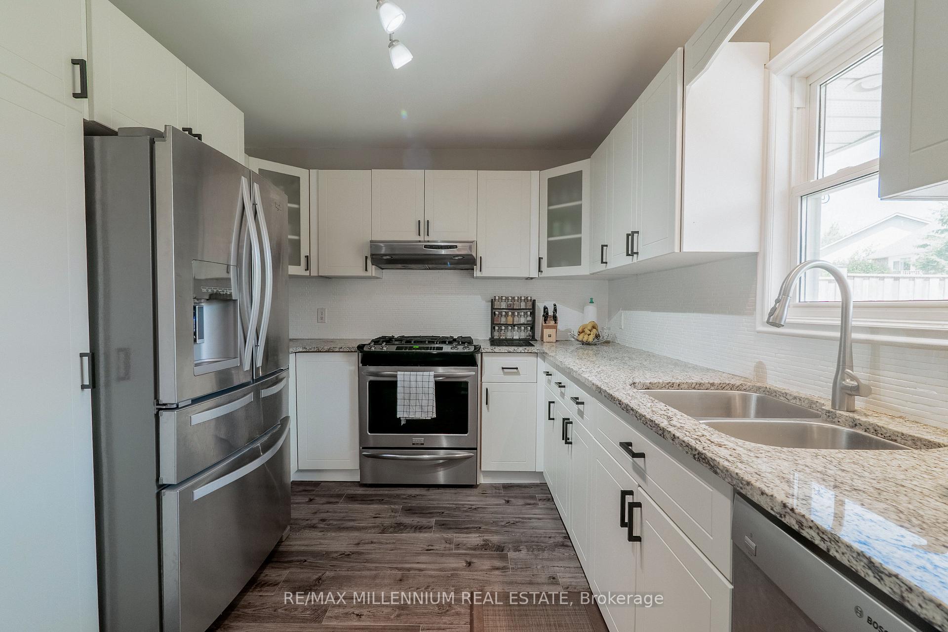 Photo 16 of 99 Dairy Drive, Halton Hills, Acton — HOMEH