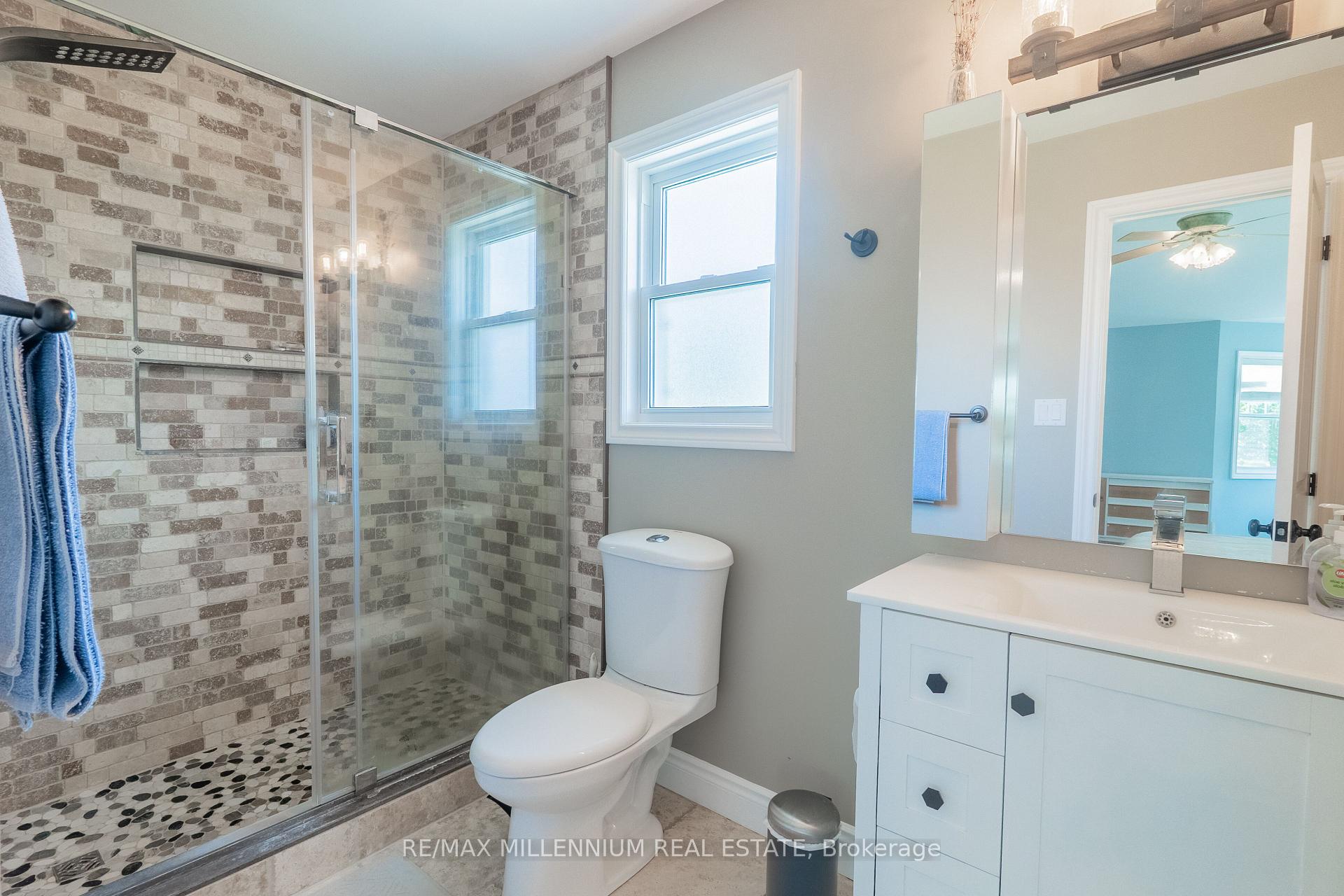 Photo 26 of 99 Dairy Drive, Halton Hills, Acton — HOMEH