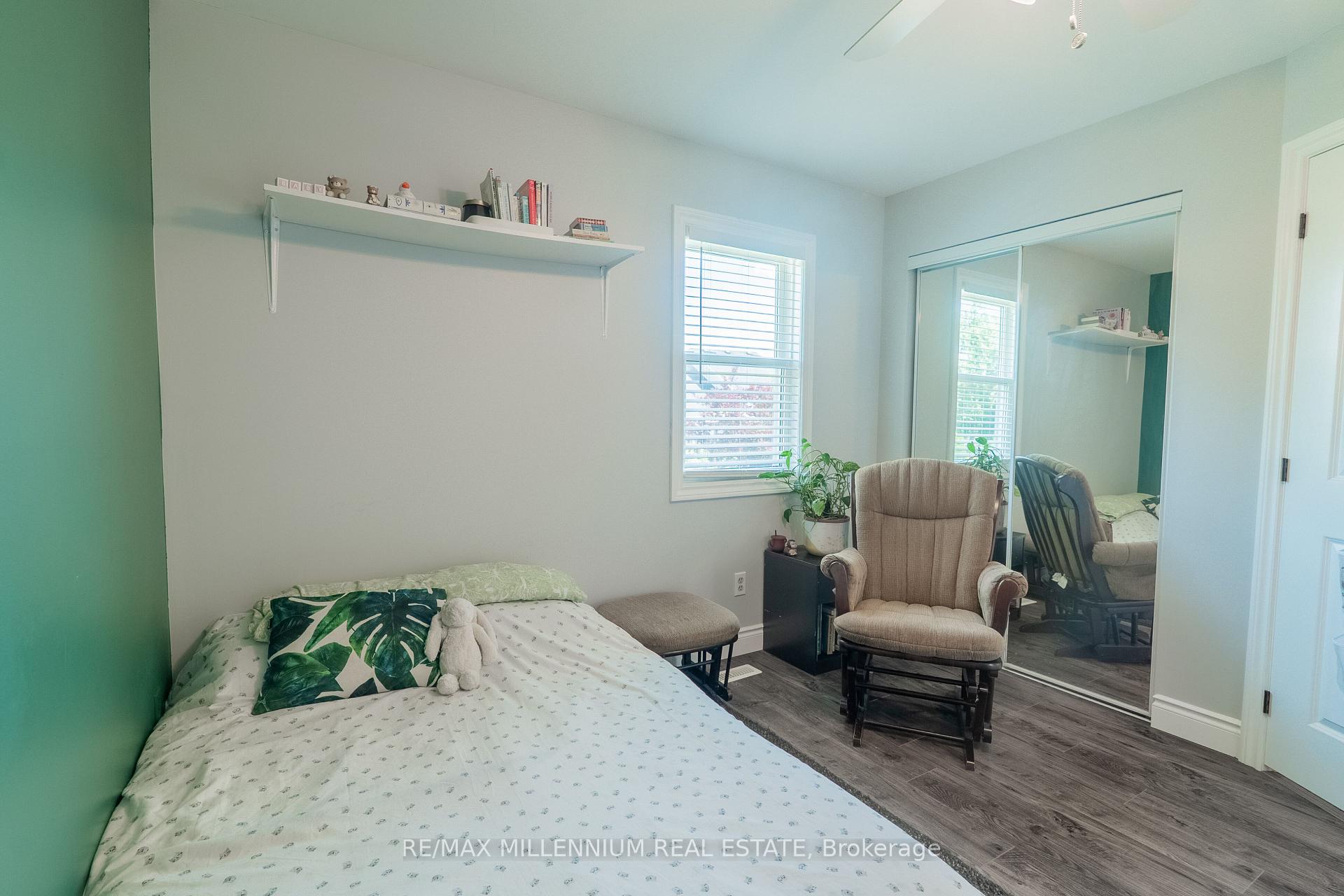 Photo 31 of 99 Dairy Drive, Halton Hills, Acton — HOMEH
