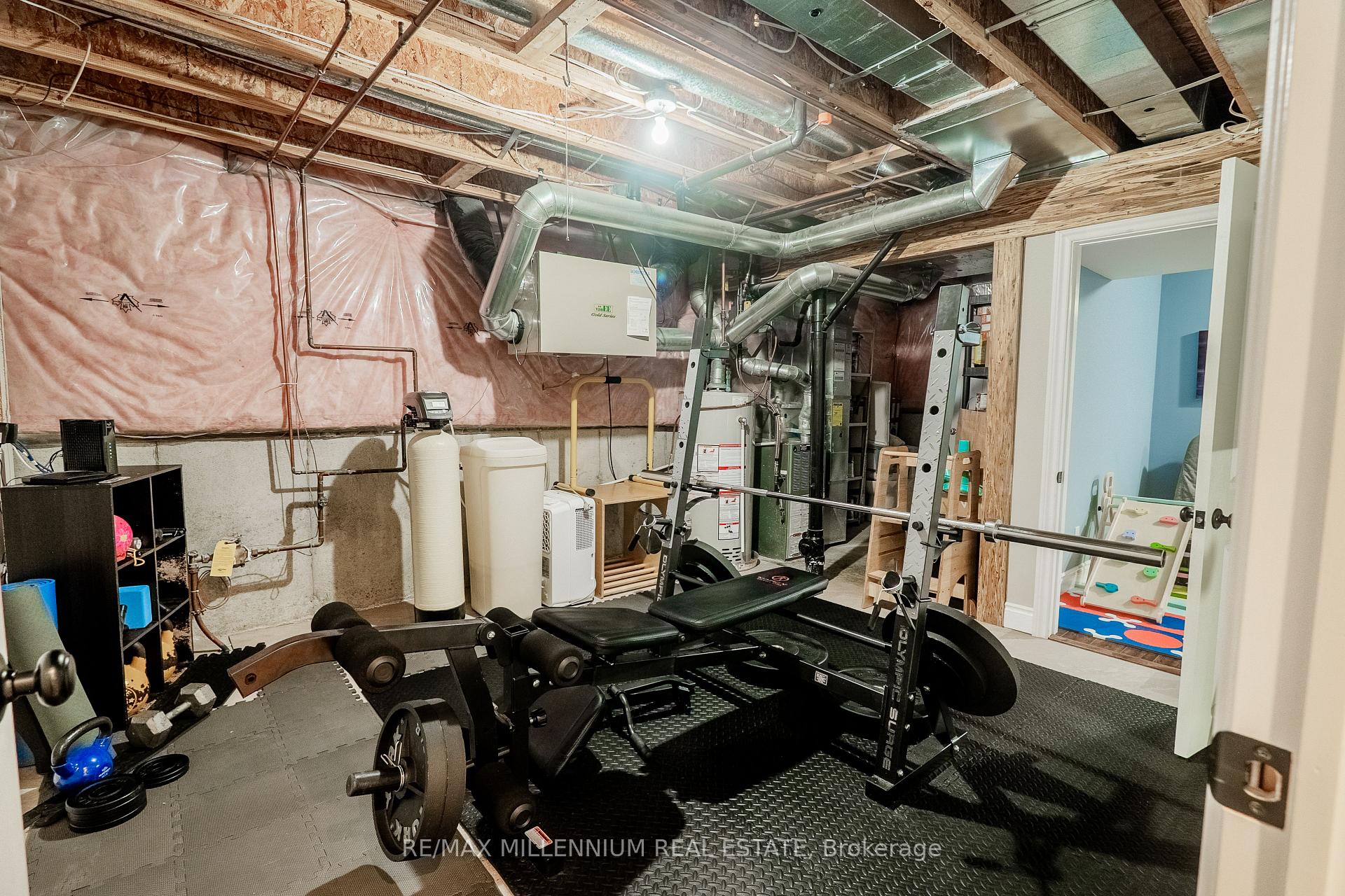 Photo 39 of 99 Dairy Drive, Halton Hills, Acton — HOMEH